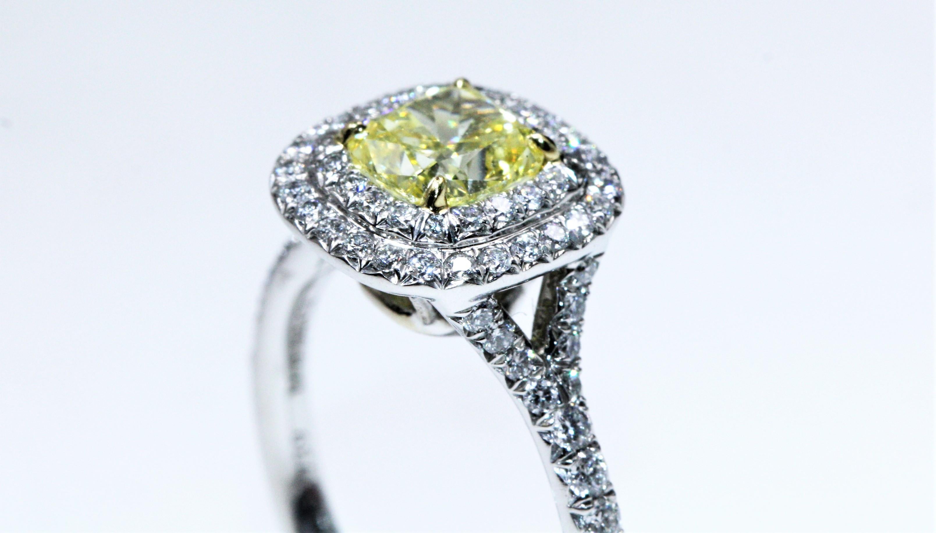 Tiffany & Co. Square Fancy Intense Yellow Diamond Ring 0.92 Carat, VS2 For Sale 2