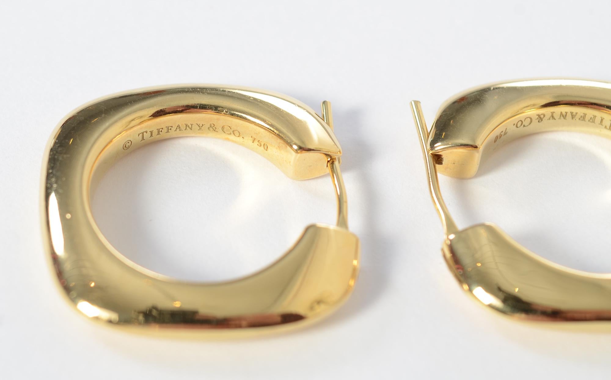 tiffany's gold hoop earrings