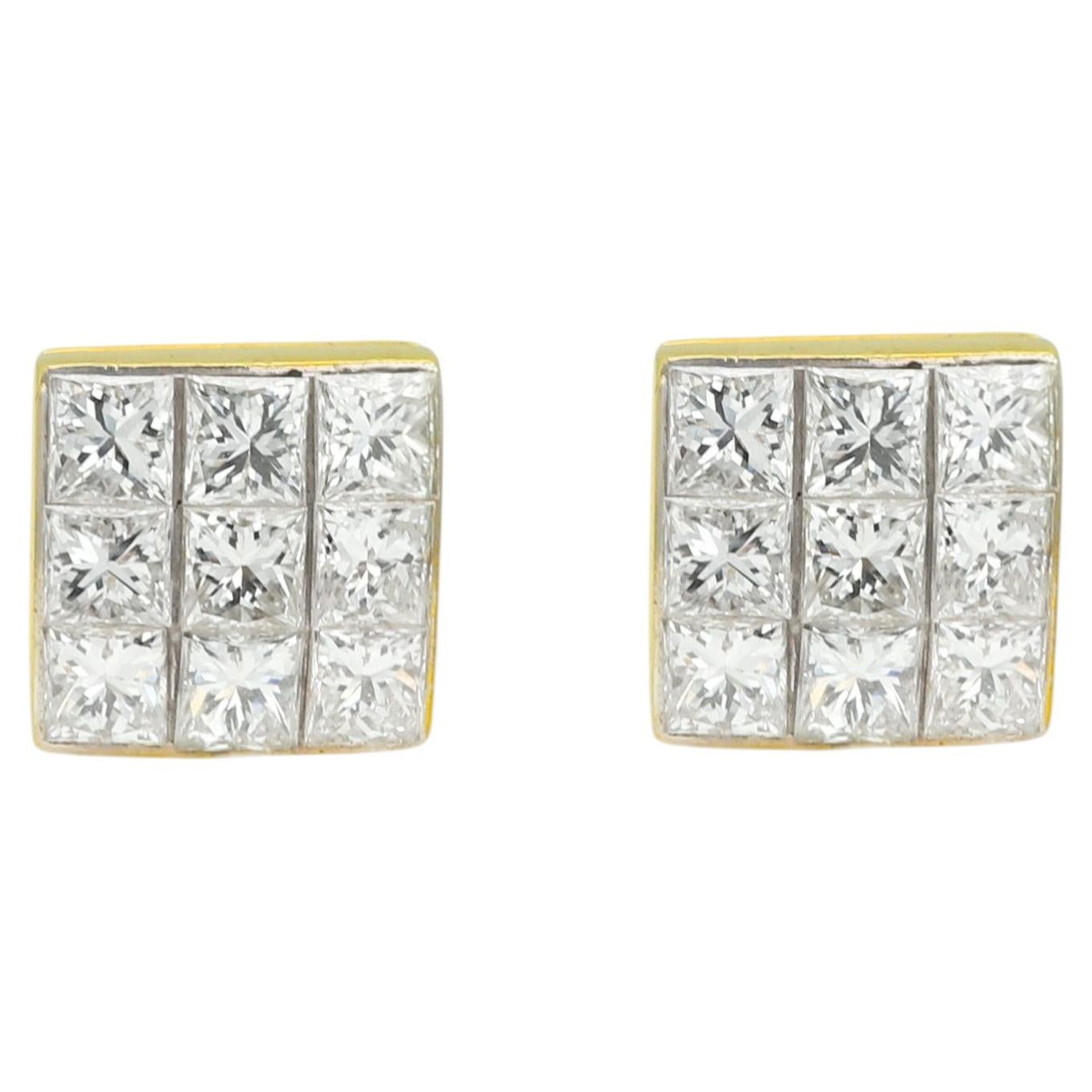 Tiffany & Co. Quadratische Ohrstecker mit unsichtbar gefassten Diamanten aus 18 Karat Weiß- und Gelbgold im Angebot
