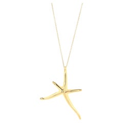 Tiffany & Co. Starfish Pendant Necklace 18k Yellow Gold Large