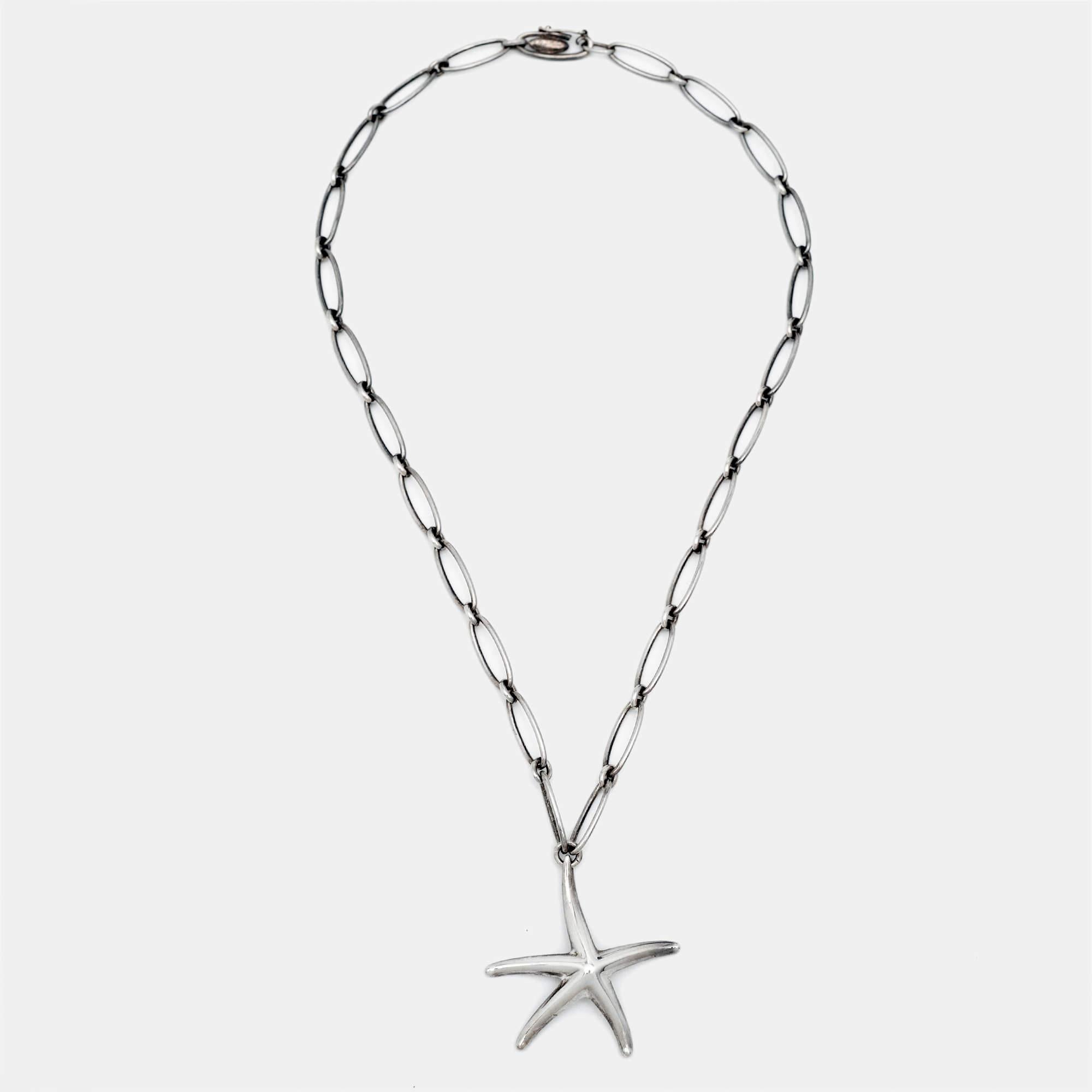 This lovely pendant necklace from Tiffany is sure to become one of your favorite accessories! It comes crafted from silver, and the chain carries a starfish pendant.

