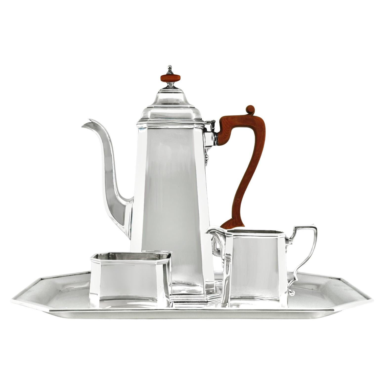 Tiffany & Co. Set de Café y Chocolate con Bandeja