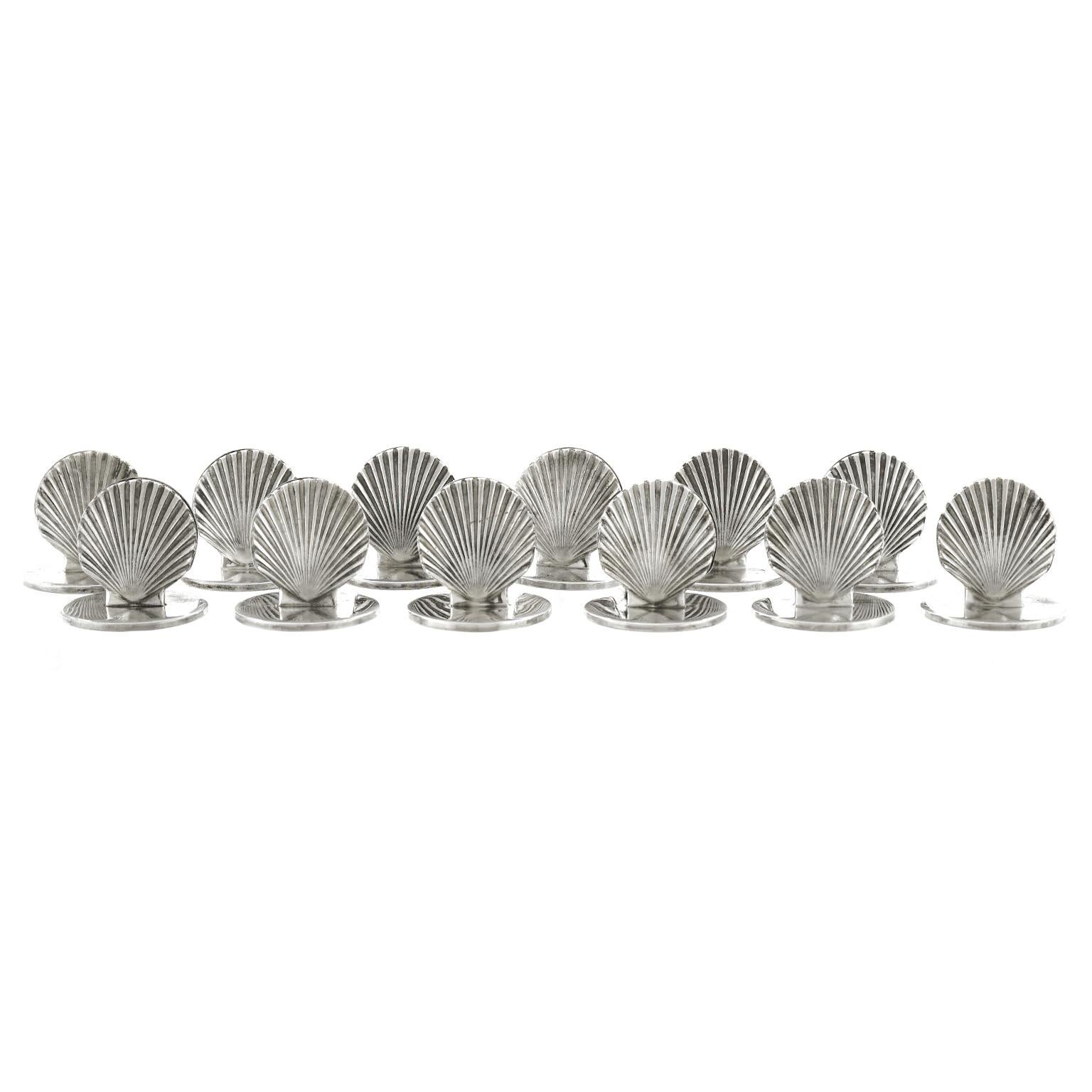 shell place card holders