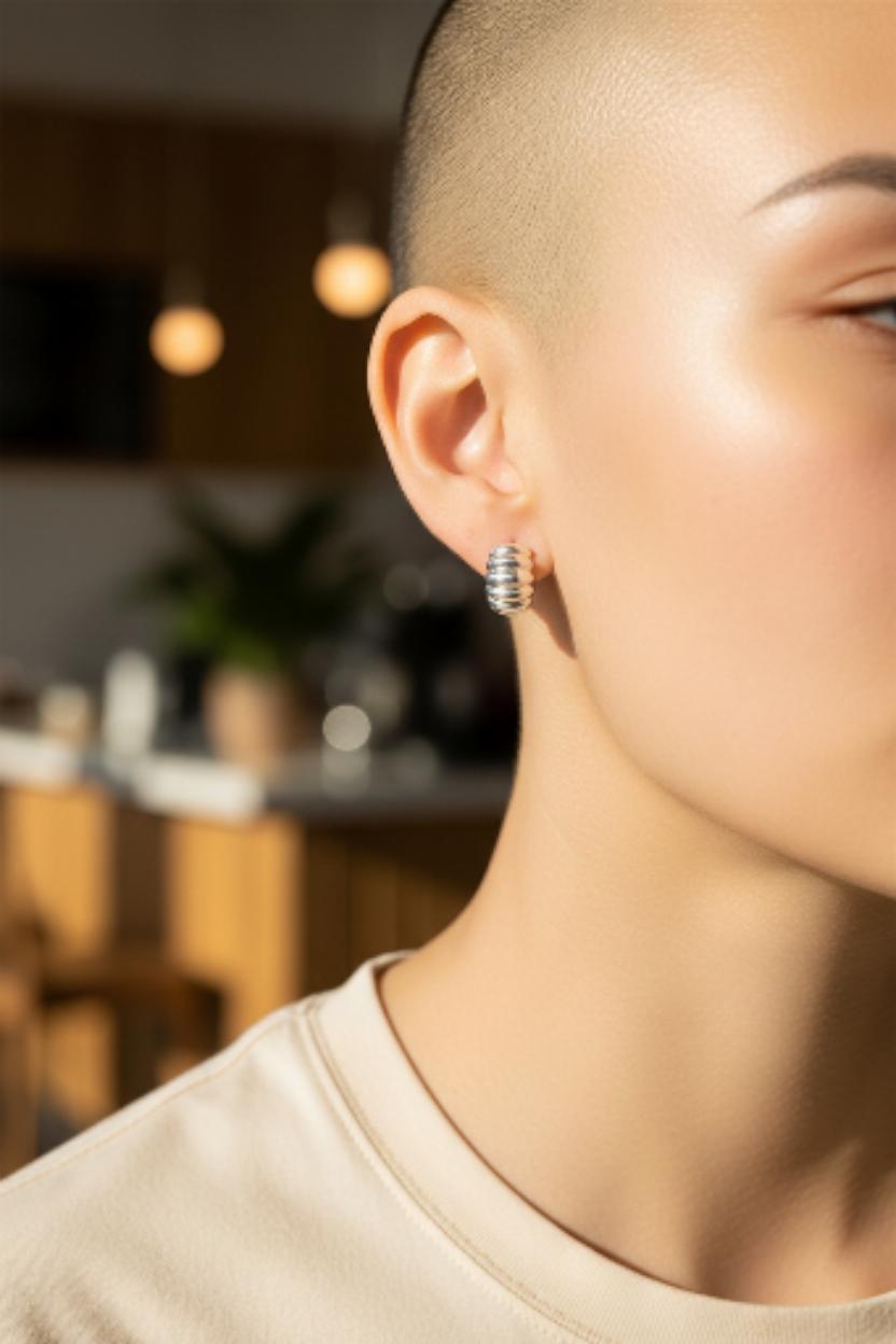 Tiffany & Co Sterling Silver 14K Gold Posts Ribbed Earrings #24126 en venta 3