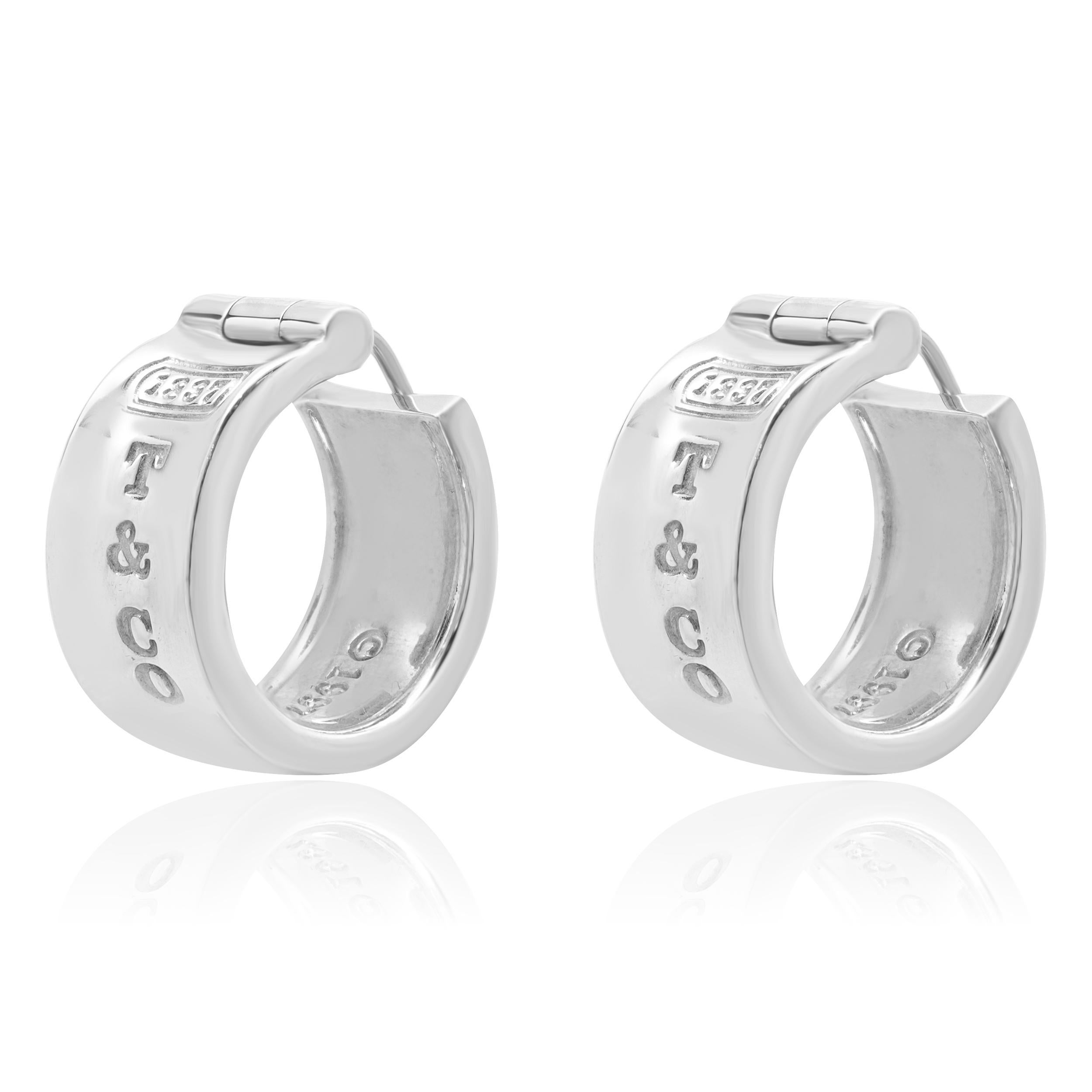 
Designer: Tiffany & Co. 
Material: sterling silver
Dimensions: earrings measure 19.8mm
Weight: 15.18 grams

