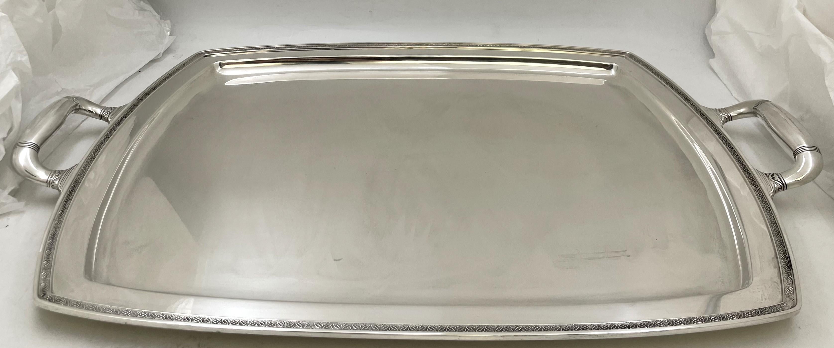 Tiffany & Co. Juego de té y café de plata de ley de 1877 en bandeja con motivos japoneses en venta 12