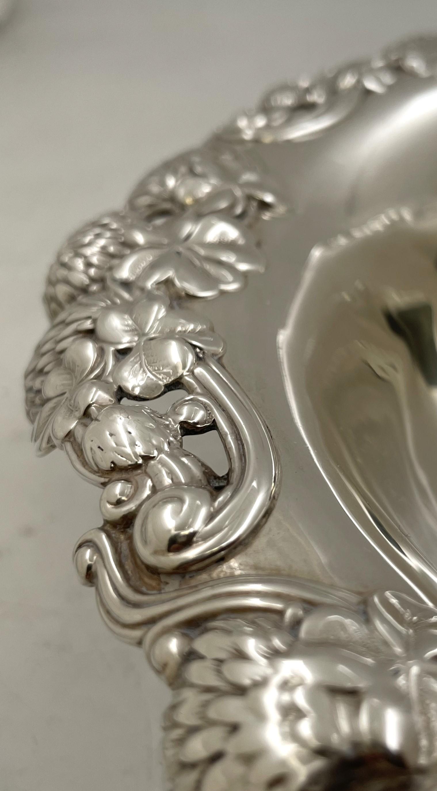 Tiffany & Co. Sterling Silver 1898 Clover Bowl in Art Nouveau Style For Sale 1