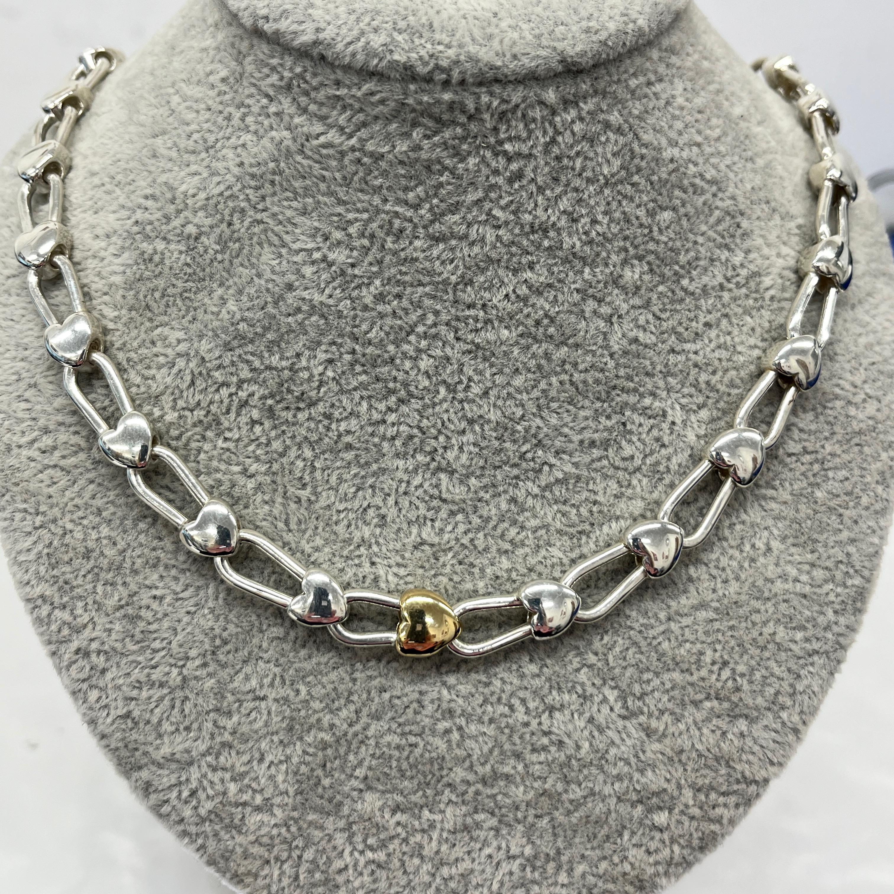 Tiffany 
Co. Sterling Silver 18ct Yellow Gold Heart Padlock Chain Link Necklace en vente