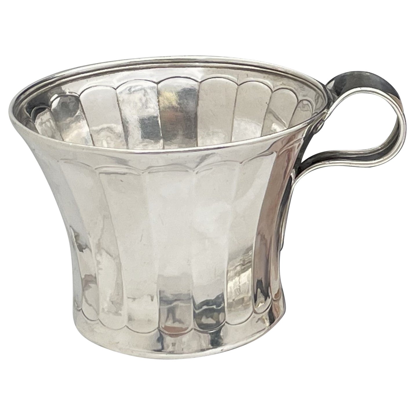 Tiffany 
Co. Sterling Silver 1908 Child Mug in Art Deco Style