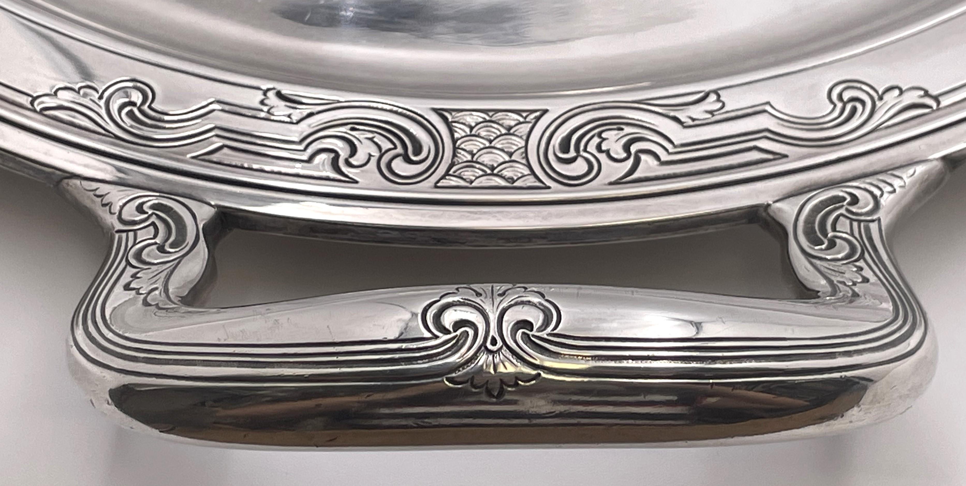 Tiffany & Co. Sterling Silber 1916 Tablett mit zwei Griffen im Angebot 2