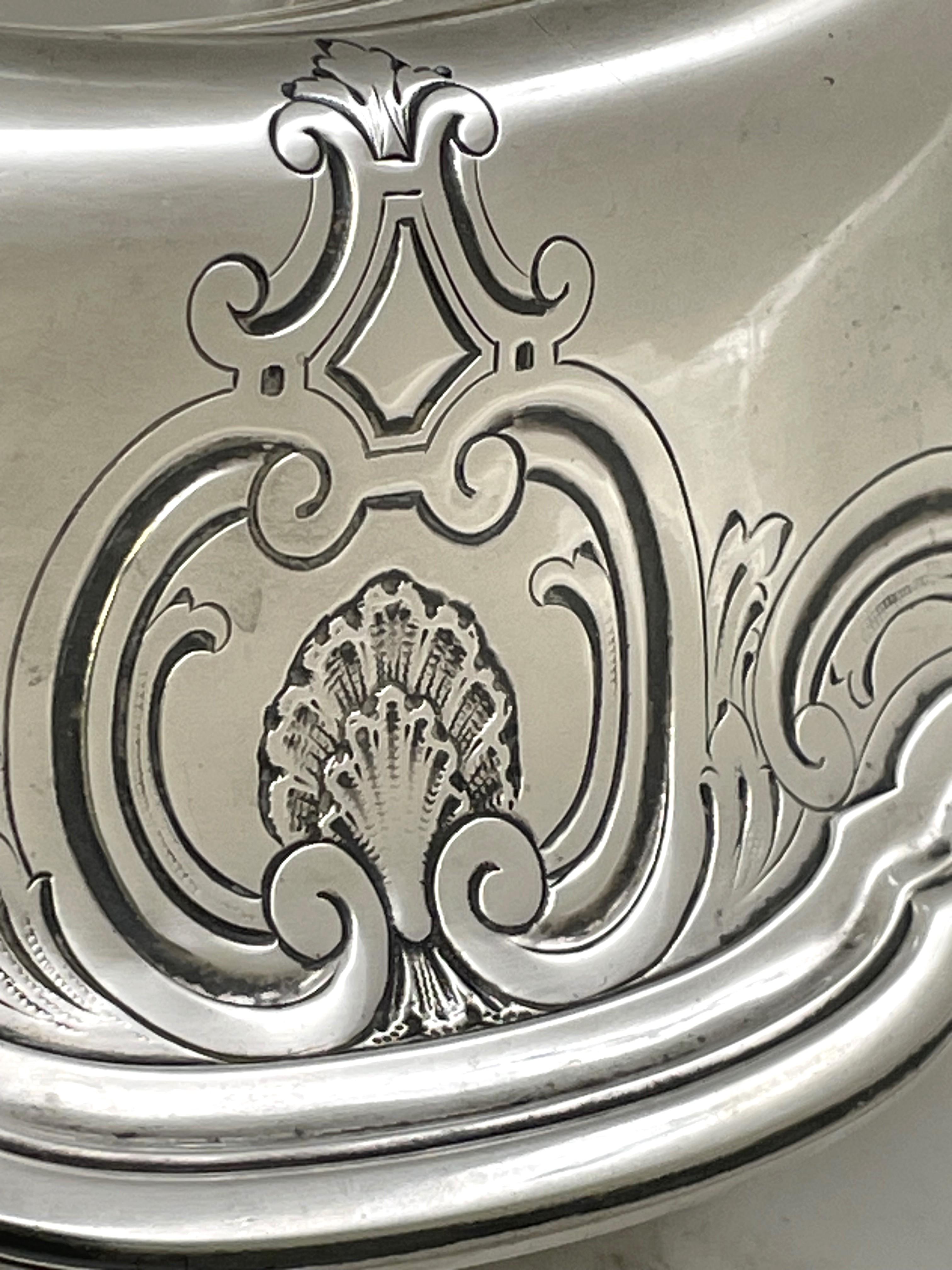 Tiffany & Co. Sterling Silver 1921 Centerpiece Bowl in Kings Pattern For Sale 1