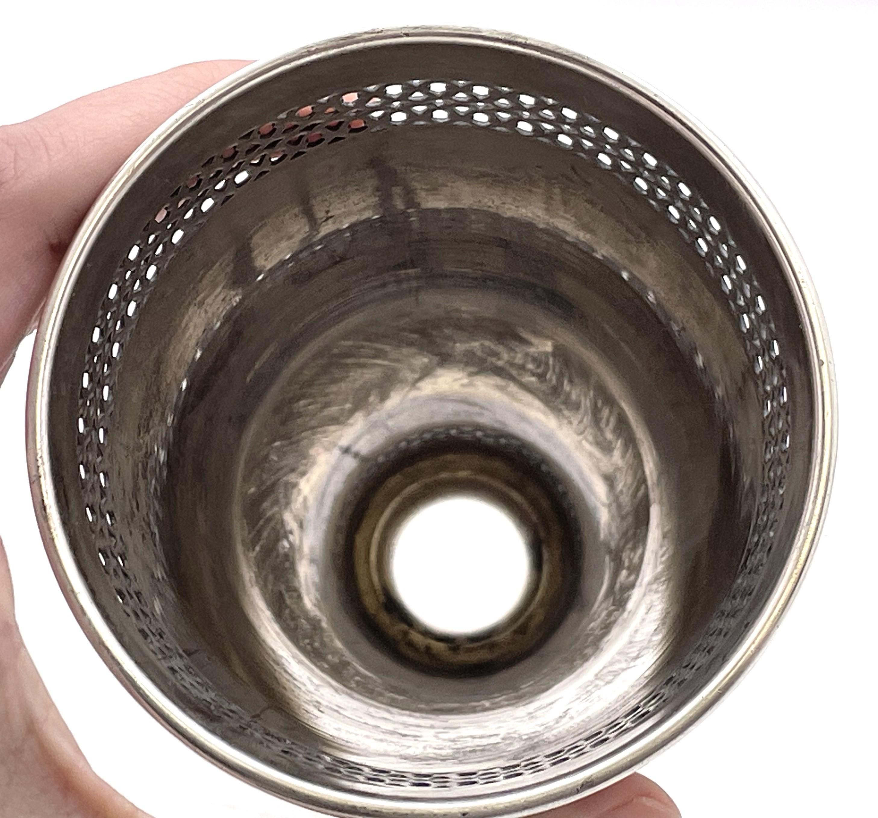 Argento Tiffany & Co. Vaso in argento sterling del 1921 in stile Art Déco in vendita
