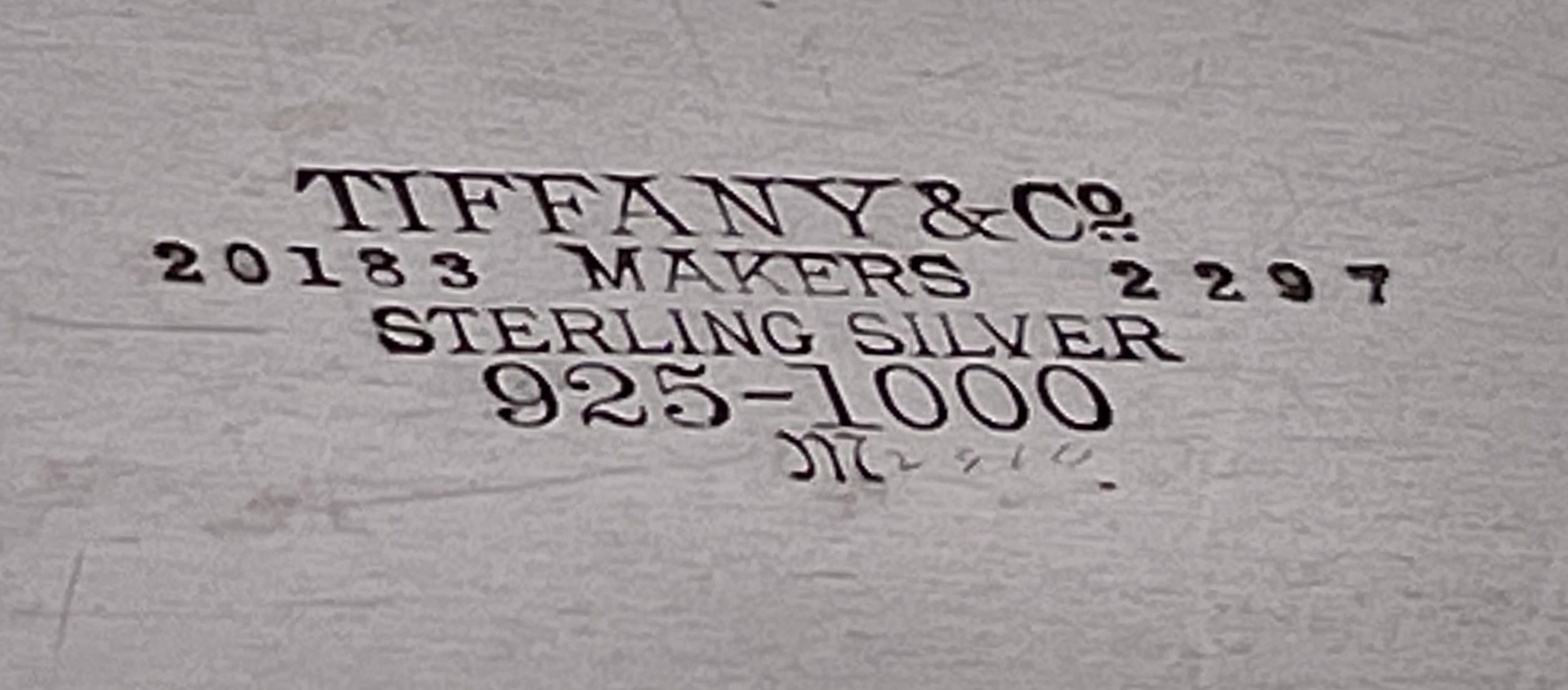 Argento Tiffany & Co. Vassoio in argento Sterling 1923 in stile Art Déco in vendita