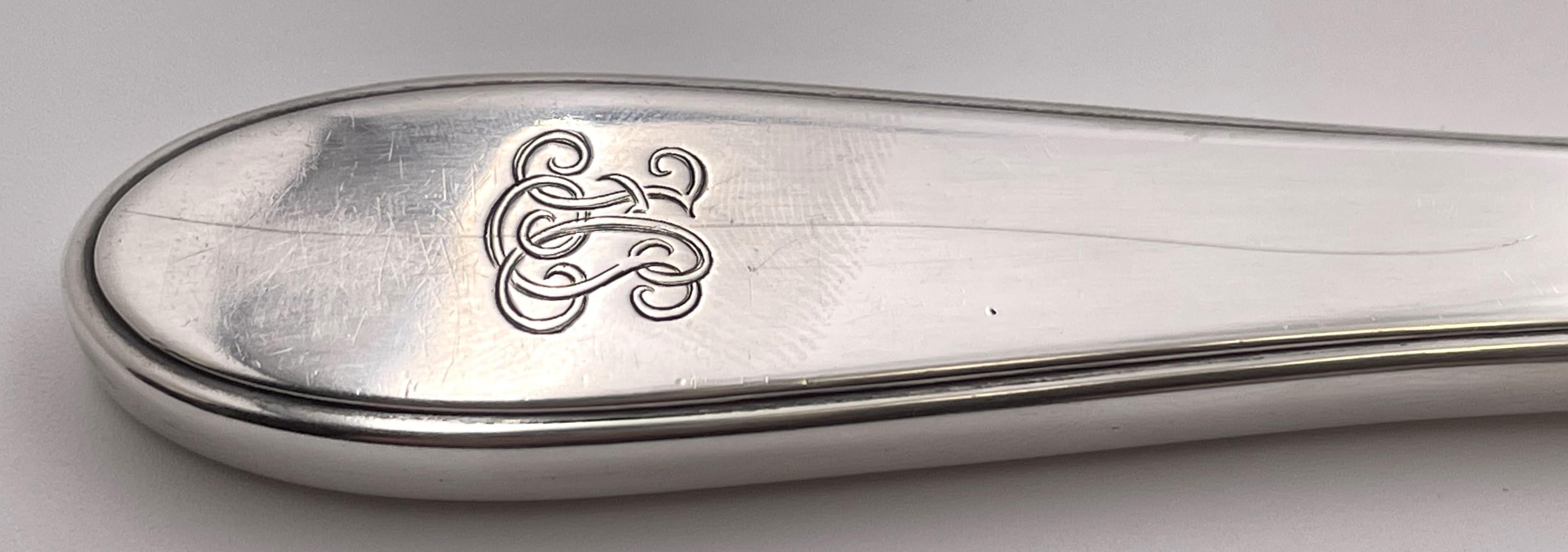 Tiffany & Co. Calzador de plata de ley de 1930 en estilo Art Déco mediados del siglo XX en venta