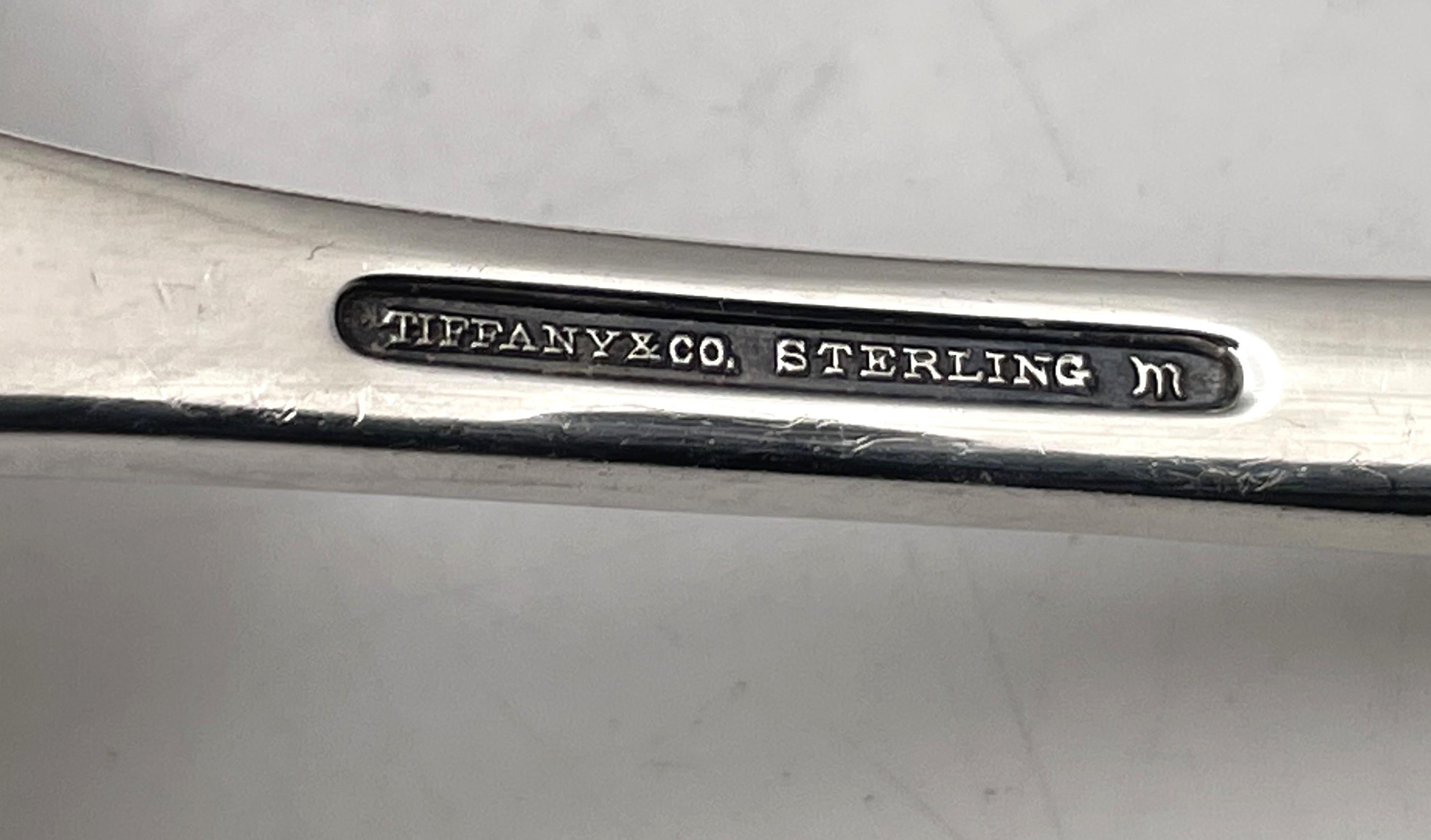 Tiffany & Co. 82-teiliges Besteckset aus Sterlingsilber Faneuil/ Queen Anne Art Deco im Angebot 10