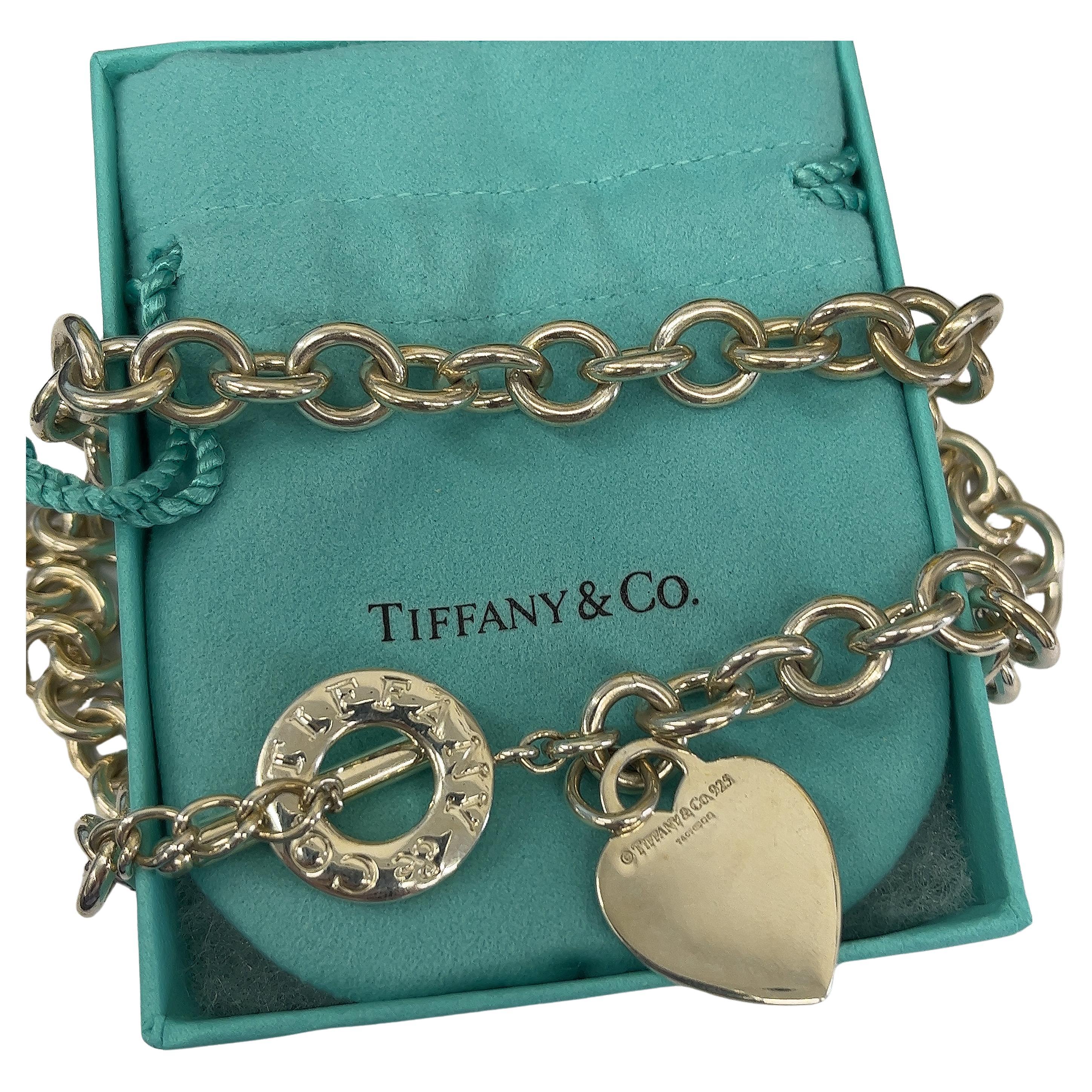 Tiffany & Co. Collier togger en argent sterling 925 avec étiquette en forme de cœur 16'' 