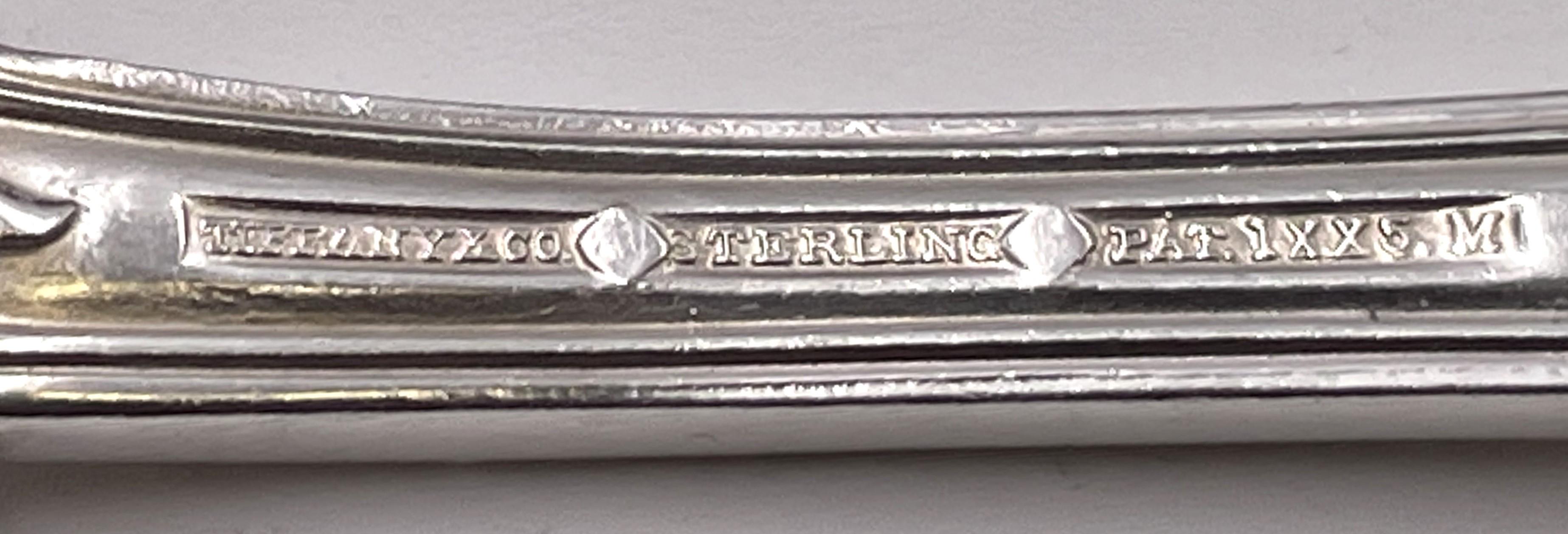 Tiffany & Co. Service de couverts de 98 pièces en argent sterling à motif King anglais en vente 14