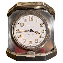 Horloge de bureau et de voyage Art dco en argent sterling des annes 1930 de Tiffany & Co