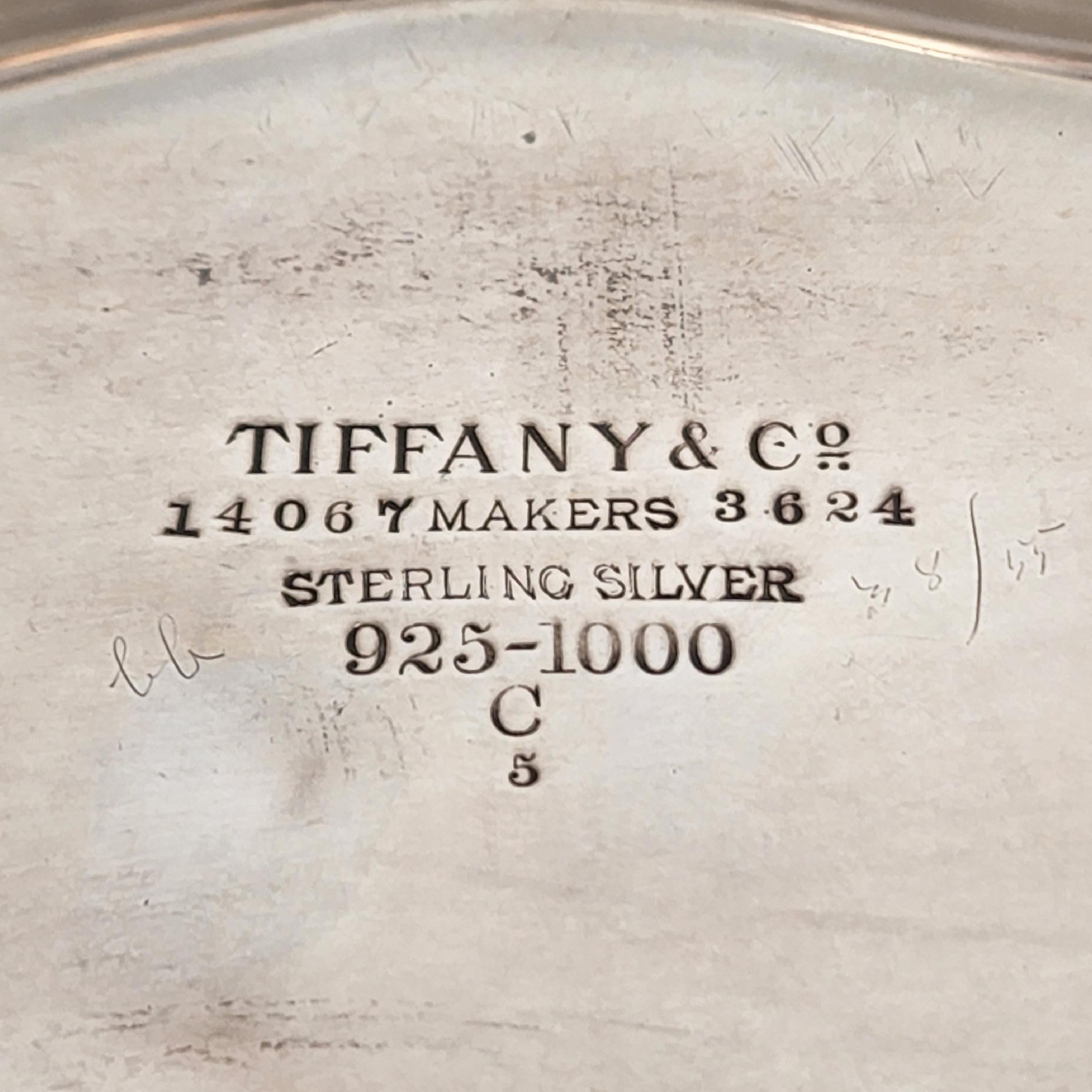 Plateau à asperges en argent sterling Tiffany & Co avec monogramme en vente 8
