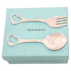 Tiffany & Co. Set de fourchettes et cuillères pour bébé en argent sterling dans sa boîte d'origine