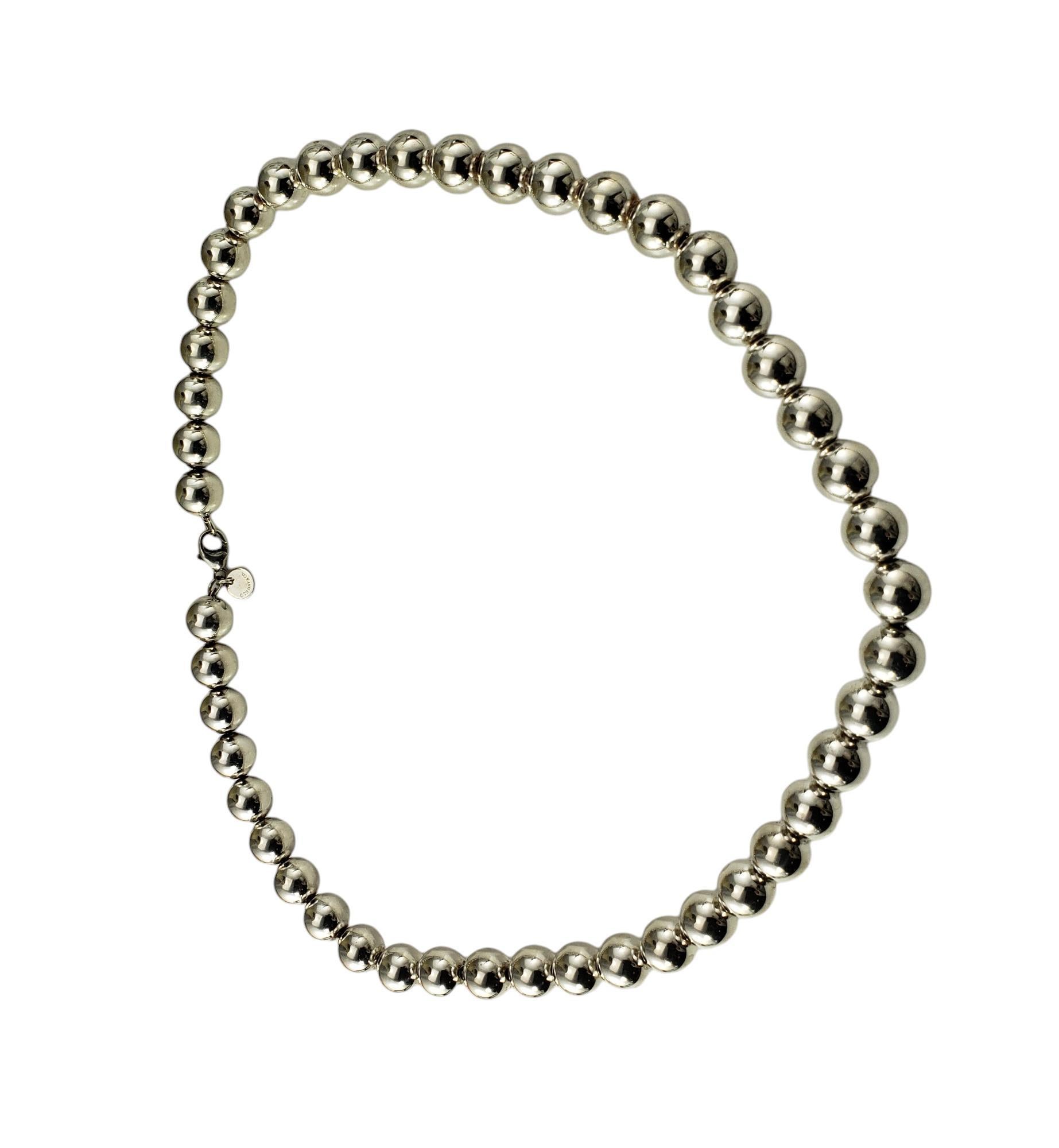 Tiffany & Co. Collier boule en argent sterling n° 17161 Bon état - En vente à Washington Depot, CT