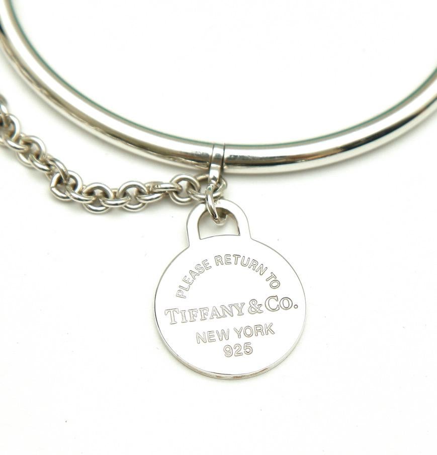  TIFFANY & CO. Sterling Silver Bangle Bracelet Return To Tiffany Tag Chain In New Condition In Hollywood, FL
