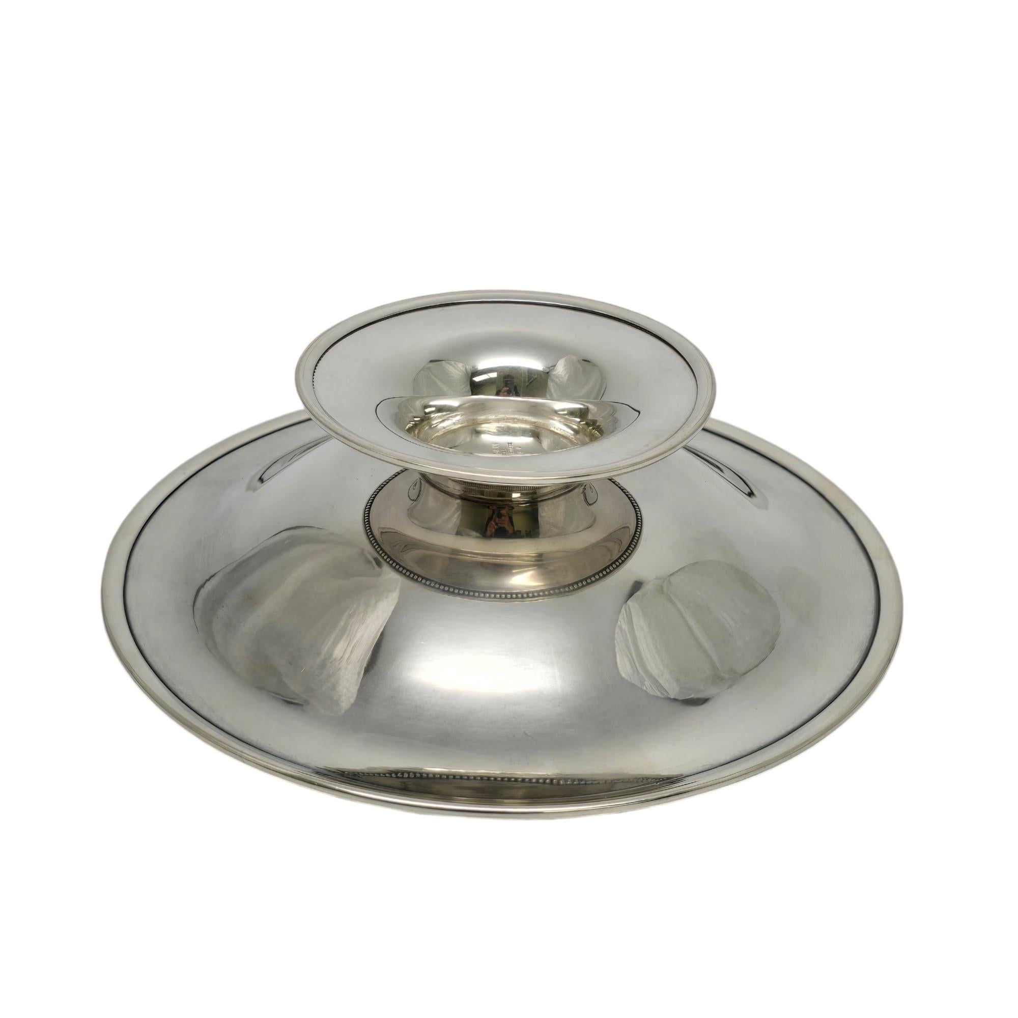 Tiffany & Co. Ciotola con piede basso e bordo in rilievo in argento Sterling 7 3/4