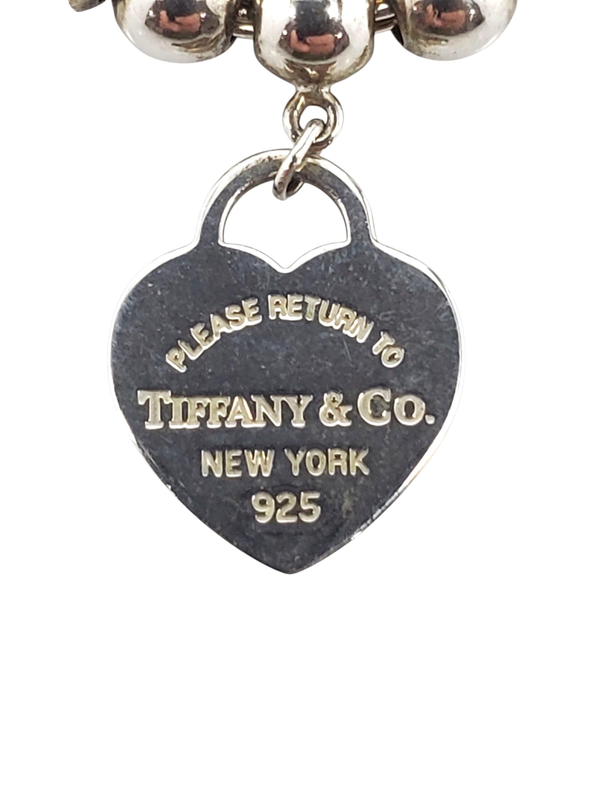 Tiffany & Co. Bracciale con cuore in argento 925 con smalto blu #23701 In condizioni buone in vendita a Washington Depot, CT