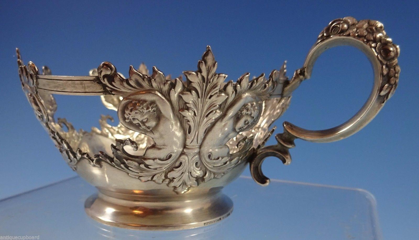 Tiffany & Co. Sterling Silver Bouillon Cup with Cherubs Figural SKU #1141 In Excellent Condition In Big Bend, WI