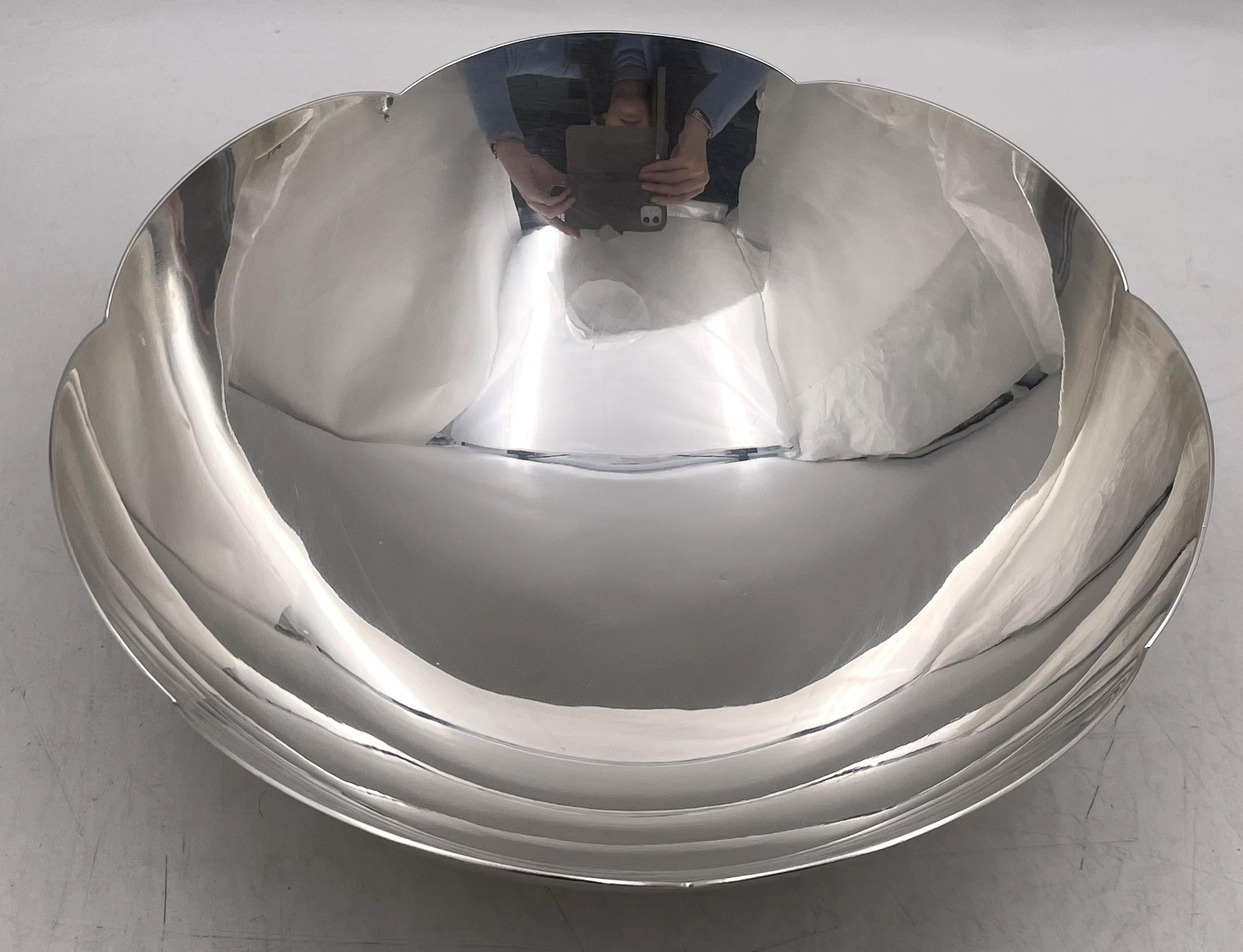 Tiffany & Co. Sterling Silver Bowl in Mid-Century Modern Style with Pouch & Box In Good Condition In New York, NY