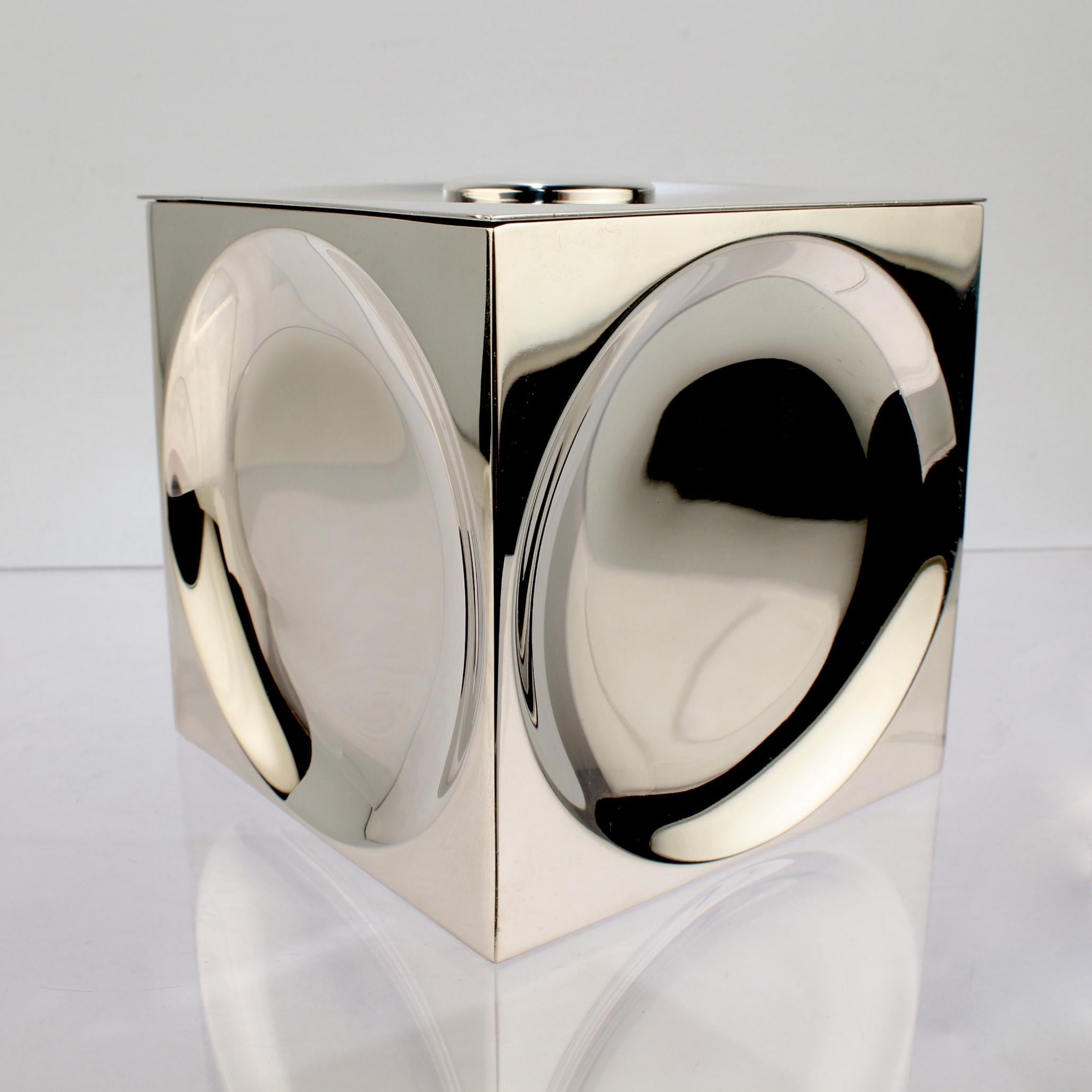Tiffany & Co. Sterling Silver Circles and Squares Op-Art Cube Shaped Covered Box In Good Condition In Philadelphia, PA