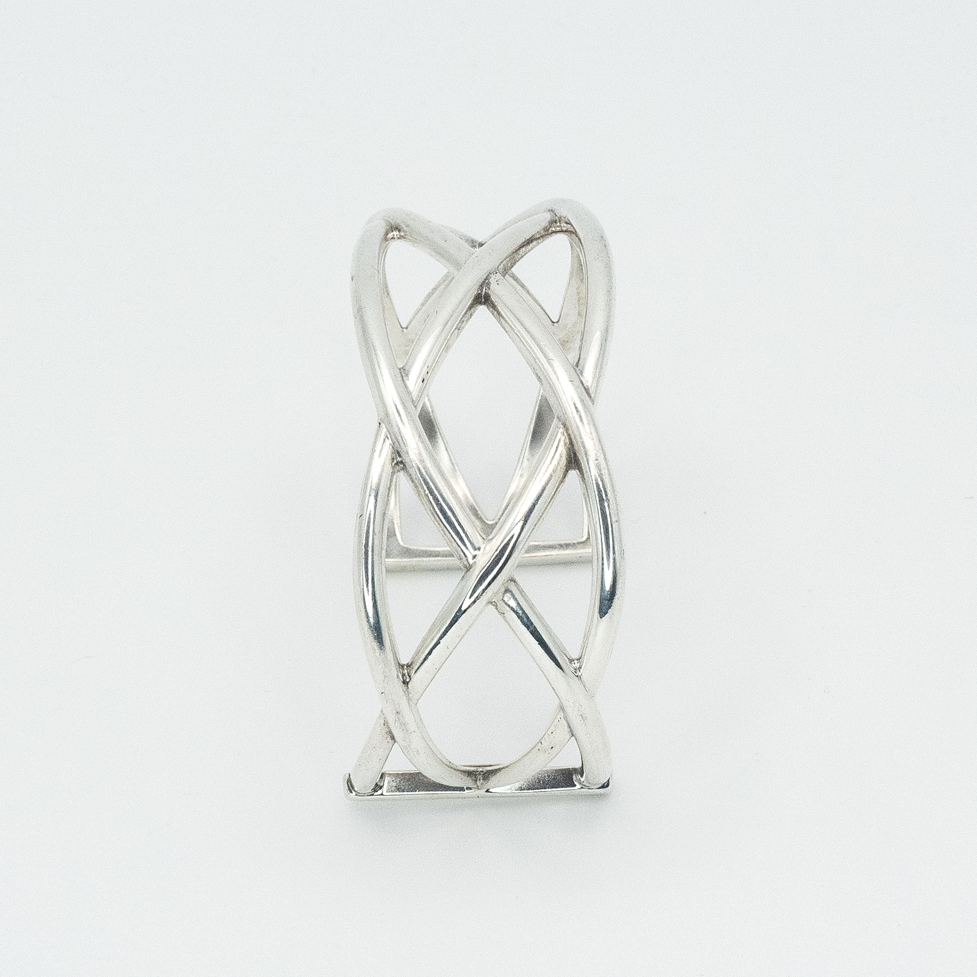 Tiffany & Co. Sterling Silver Criss-Cross Lattice Open Cuff Bracelet in vendita 2