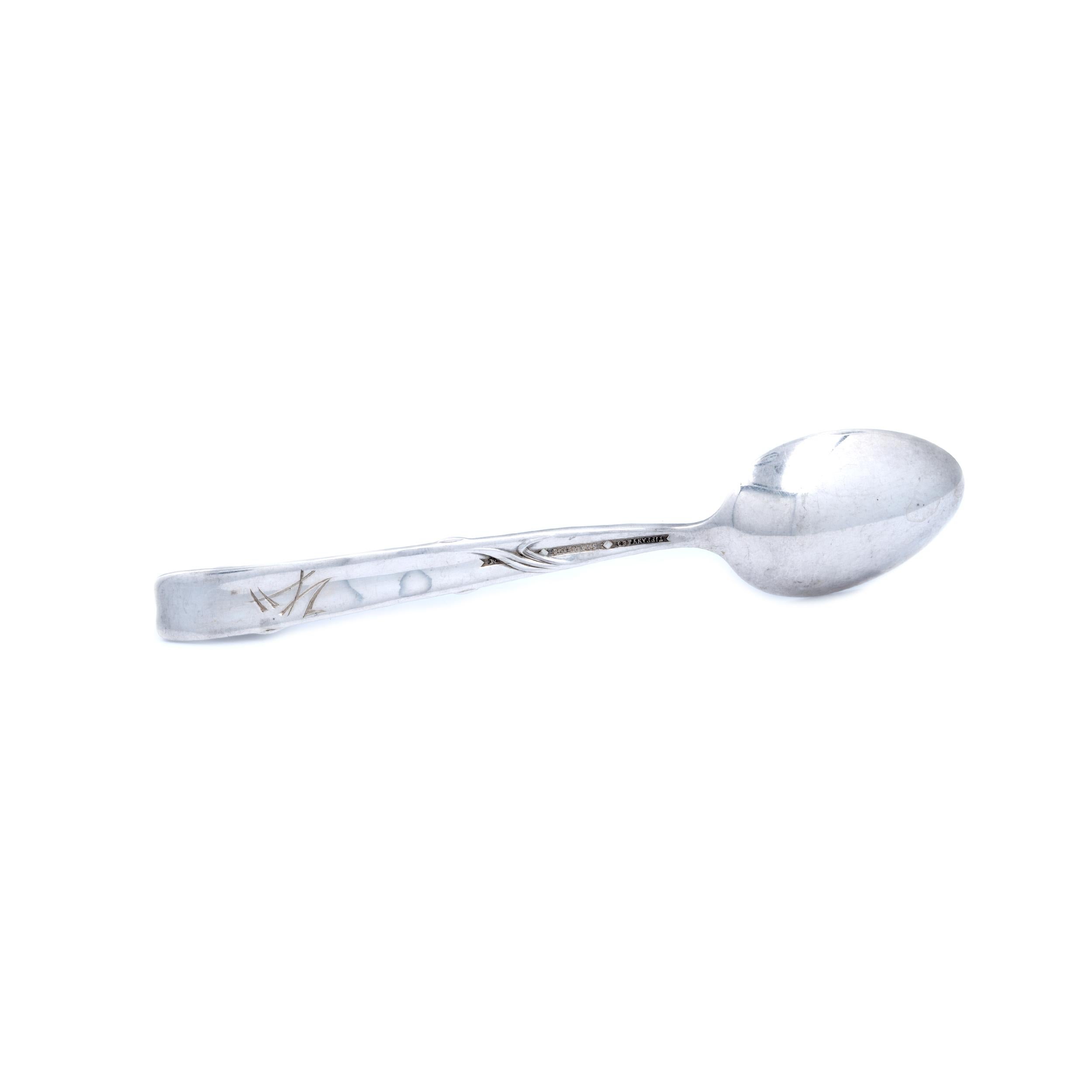 Tiffany & Co. Set di 12 cucchiai Demitasse in argento Sterling In condizioni ottime in vendita a Scottsdale, AZ