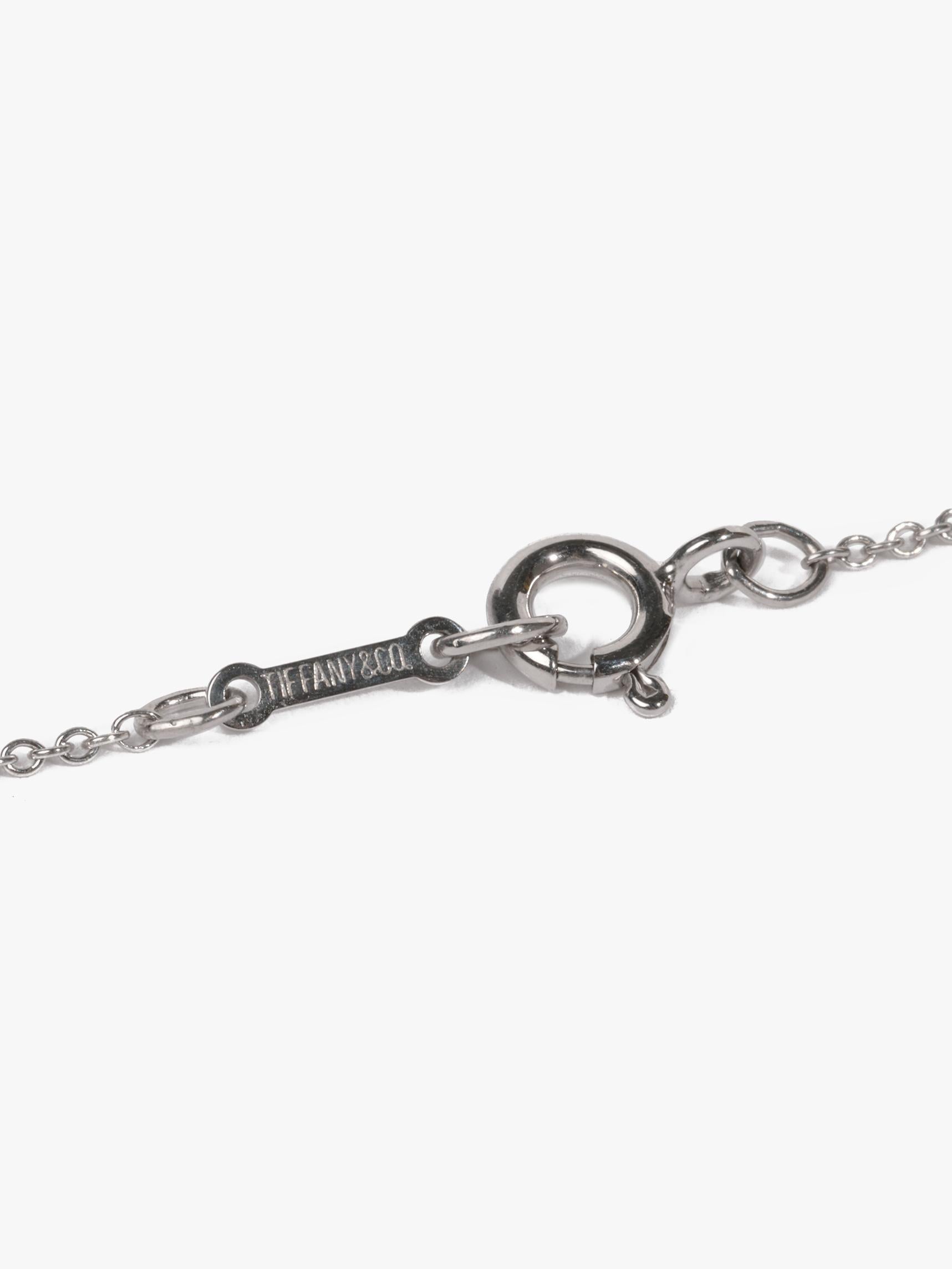 Tiffany & Co. Sterling Silver Elsa Peretti 18mm Bean Design Pendant In Excellent Condition For Sale In Bishop's Stortford, Hertfordshire