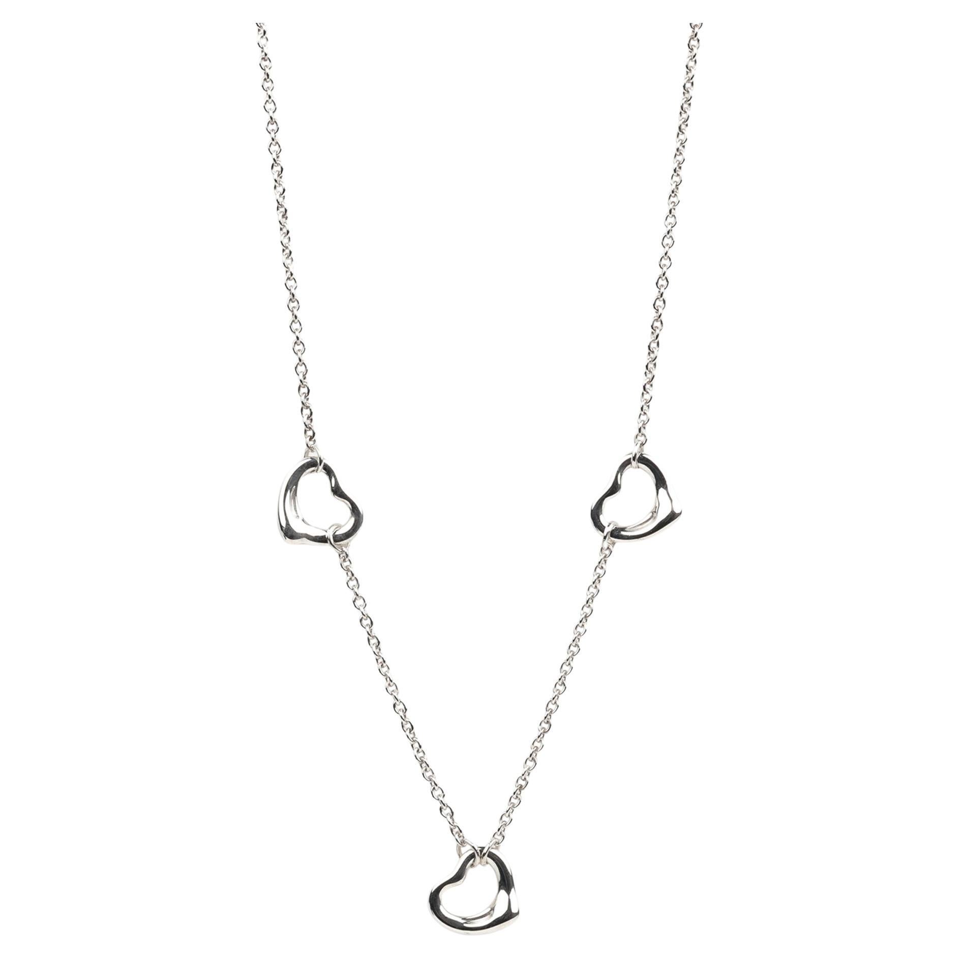 Tiffany & Co. Collier en argent Elsa Peretti à 3 cœurs ouverts en vente