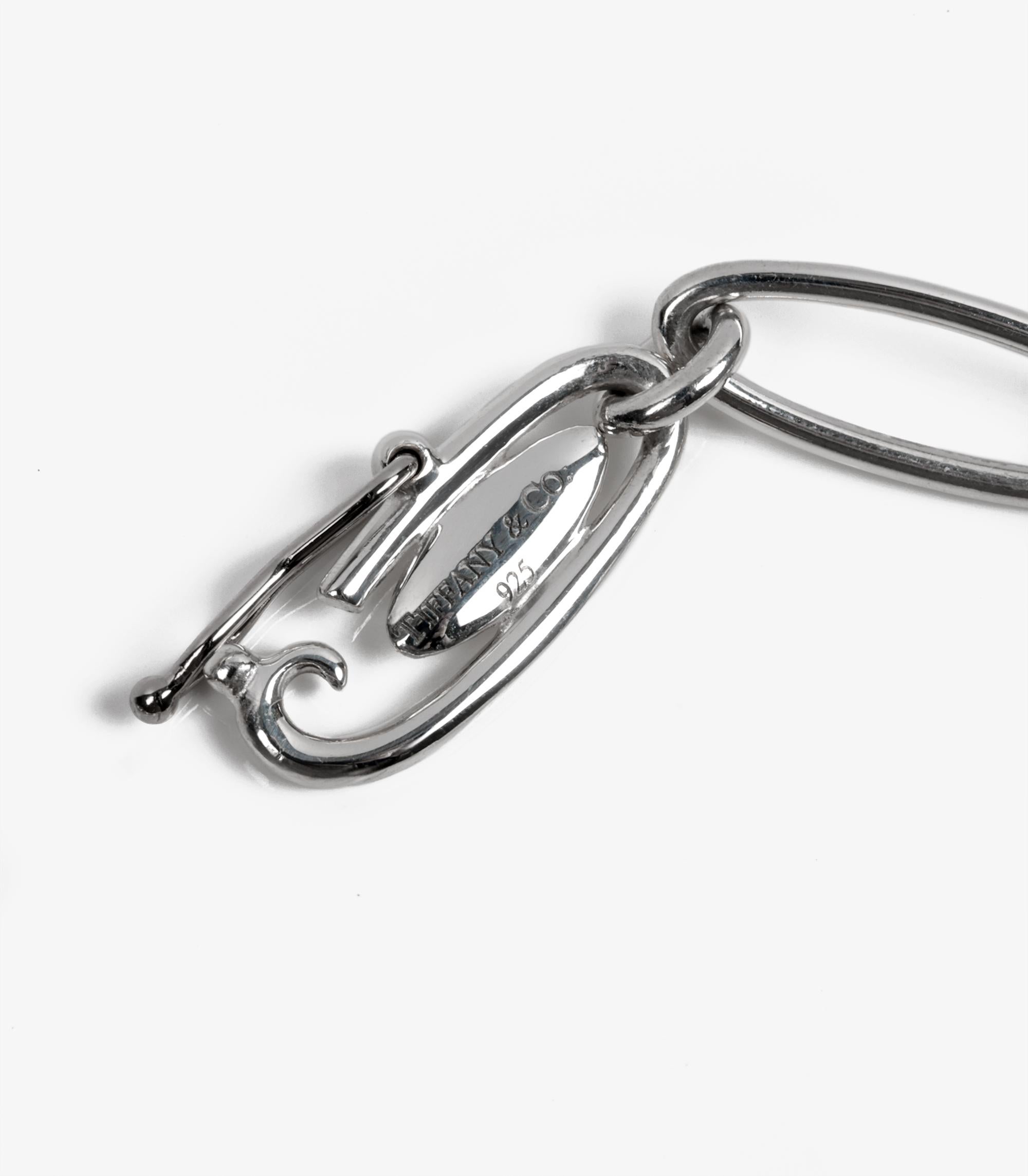 Tiffany & Co. Bracciale a 5 charm in argento Elsa Peretti a maglie larghe In condizioni ottime in vendita a Bishop's Stortford, Hertfordshire