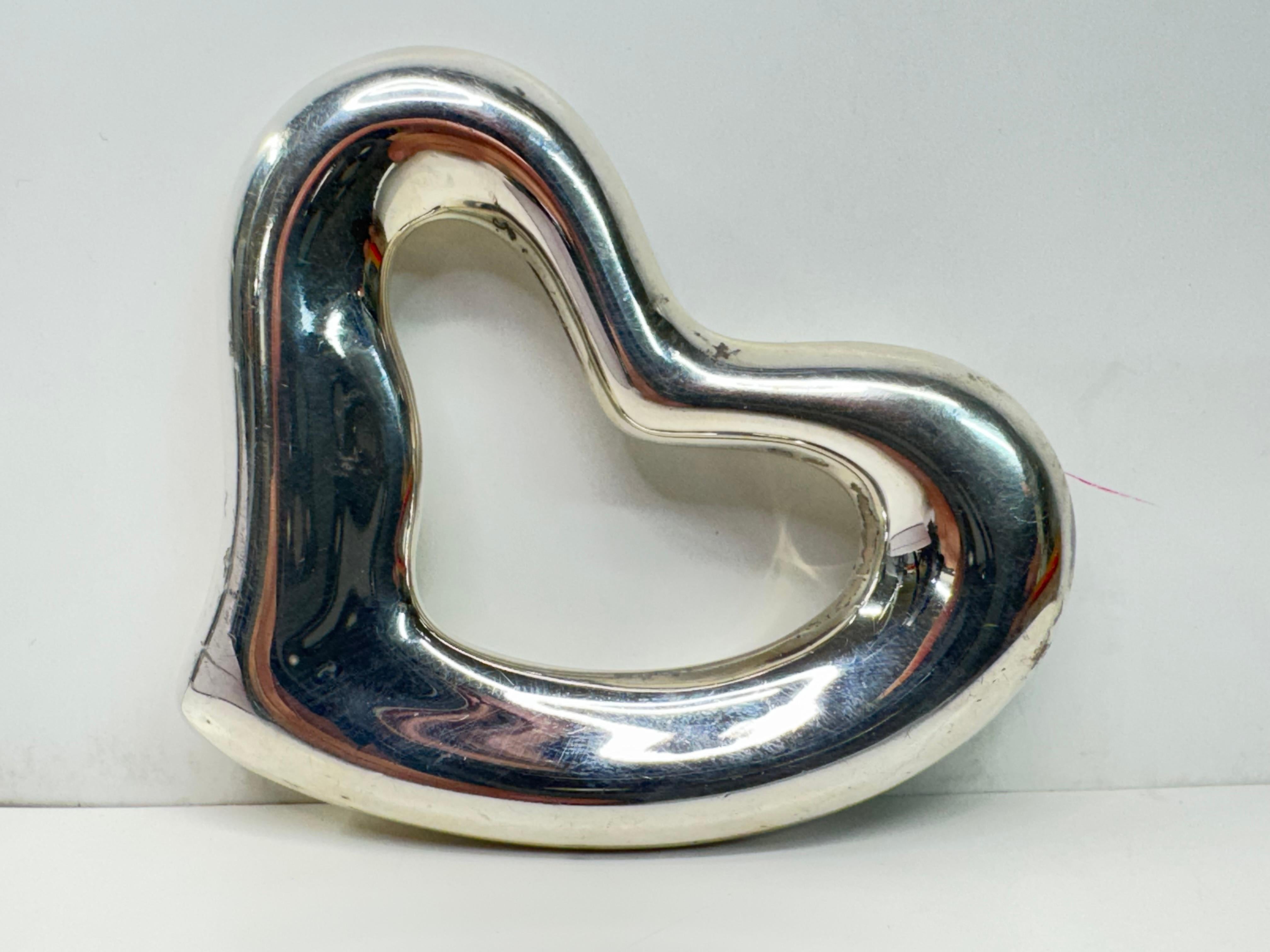 Tiffany & Co. Sterlingsilber Elsa Peretti Offene Herz-Gürtelschnalle im Zustand „Gut“ im Angebot in Palm Desert, CA