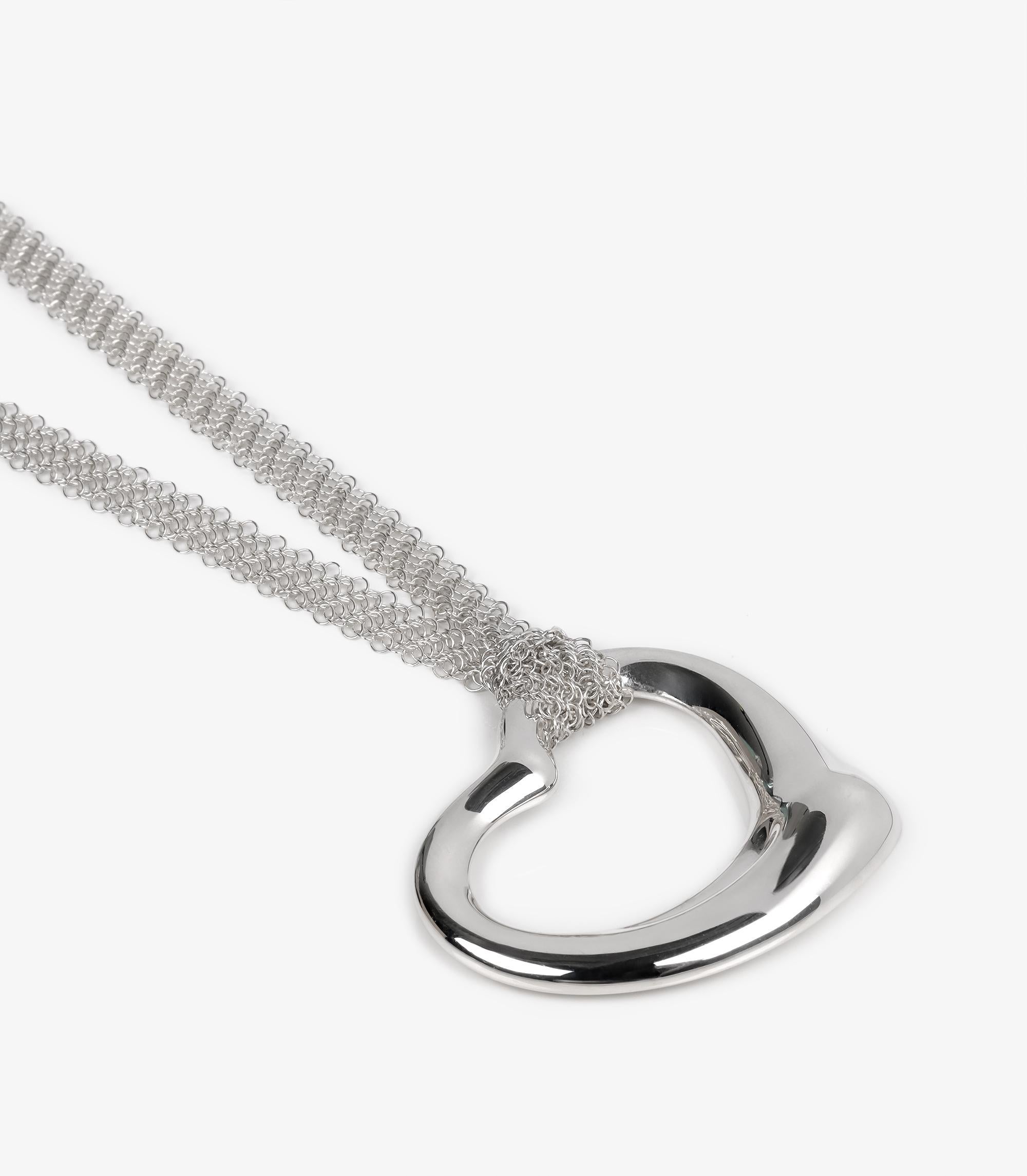 Tiffany & Co. Sterling Silver Elsa Peretti Open Heart Mesh Necklace

Product Details
Xupes Ref: J1526
Brand: Tiffany & Co.
Model: Open Heart Mesh Necklace
Type: Necklace
RRP: £1,450
Material(s): Sterling Silver

Specification
Total Weight: