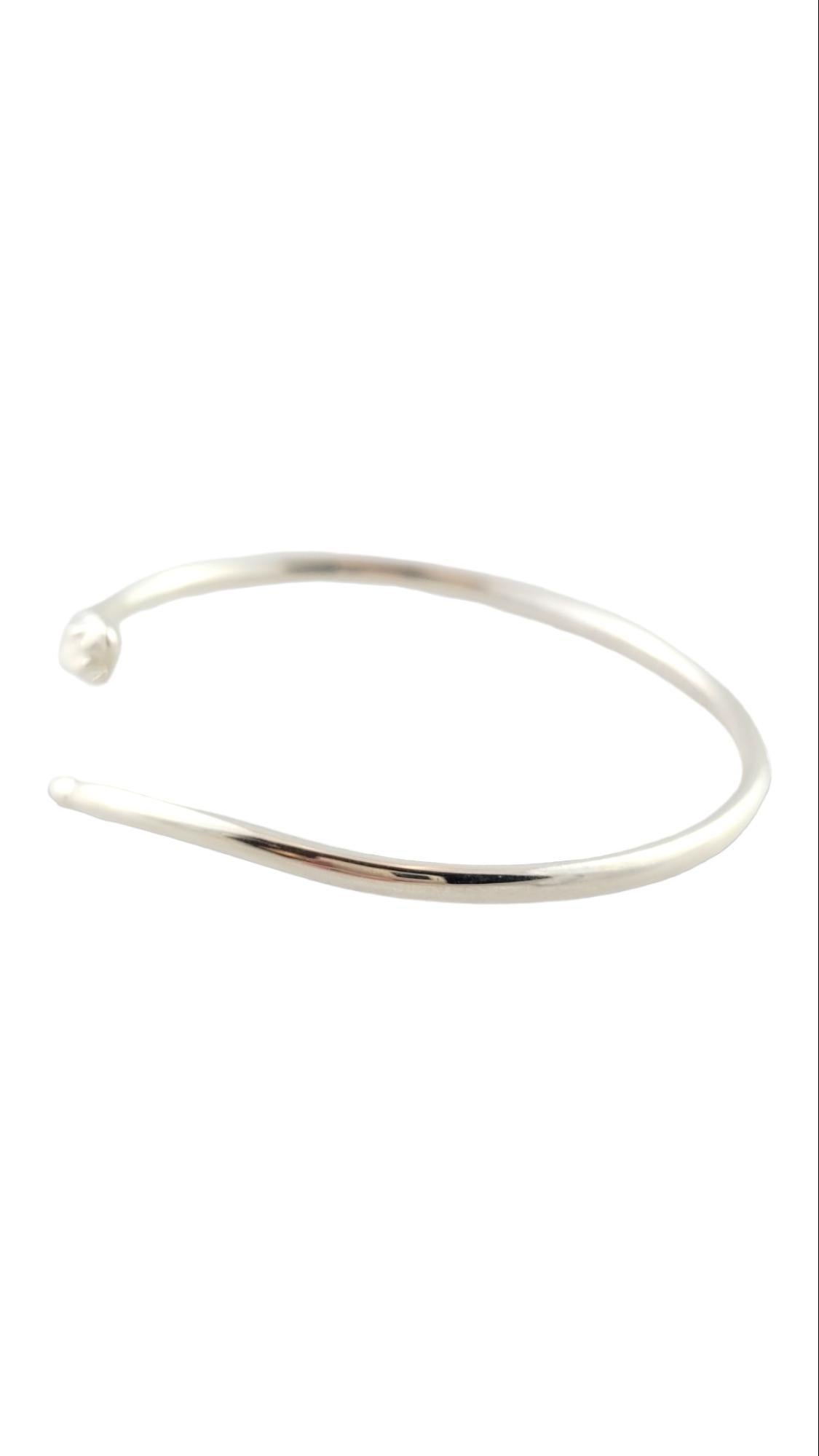 Tiffany & Co. Sterling Silver Elsa Peretti Snake Bangle Bracelet w/ Tiffany Box 

This gorgeous Tiffany & Co Elsa Peretti bangle bracelet is crafted from 925 sterling silver and has a beautiful snake design!

Size: 8