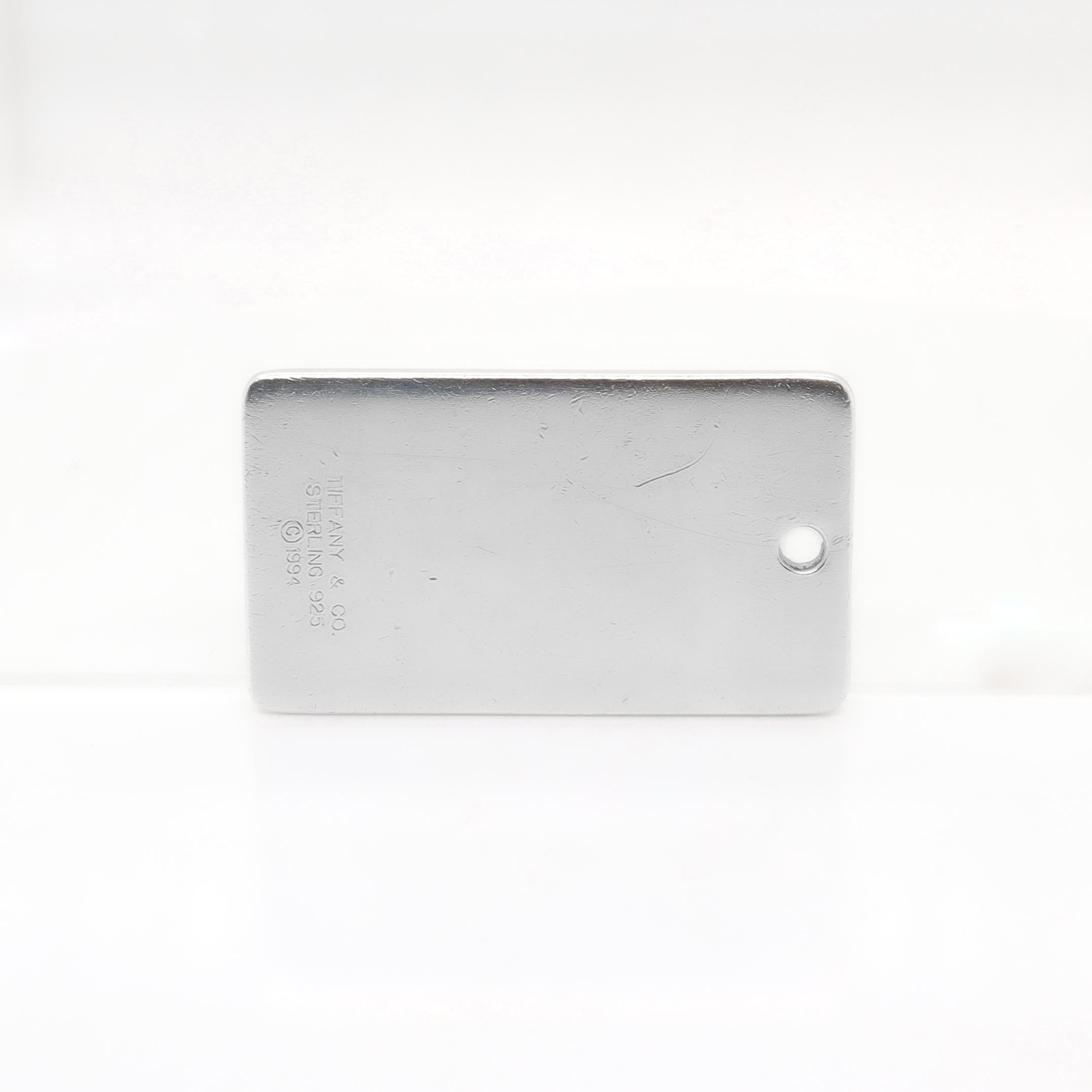 Tiffany & Co. Sterling Silber & Emaille amerikanische Flagge Charme Anhänger oder Hundemarke für Damen oder Herren im Angebot