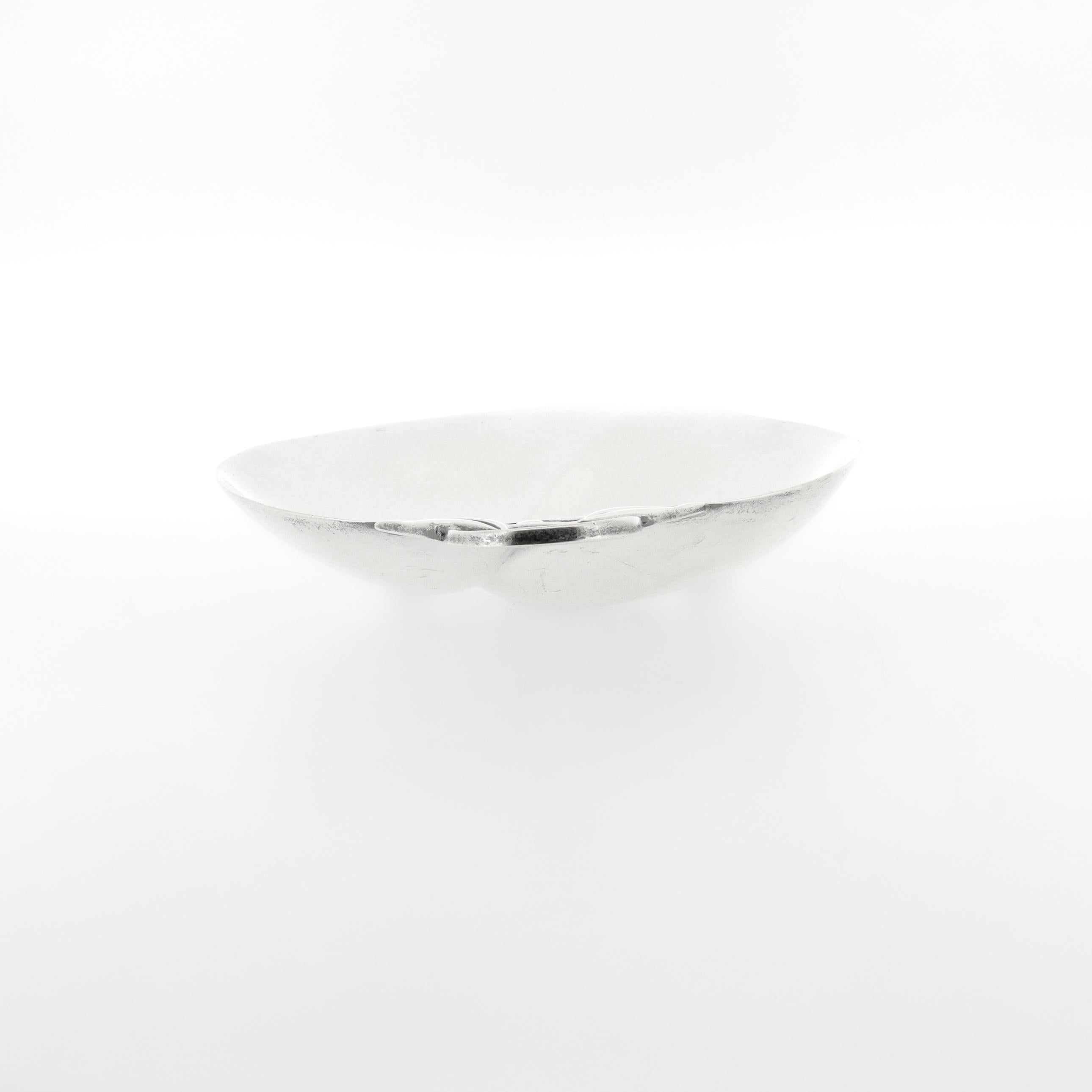 Tiffany & Co Sterling Silver Figural Leaf Dish or Vide Poche no. 22885 For Sale 4