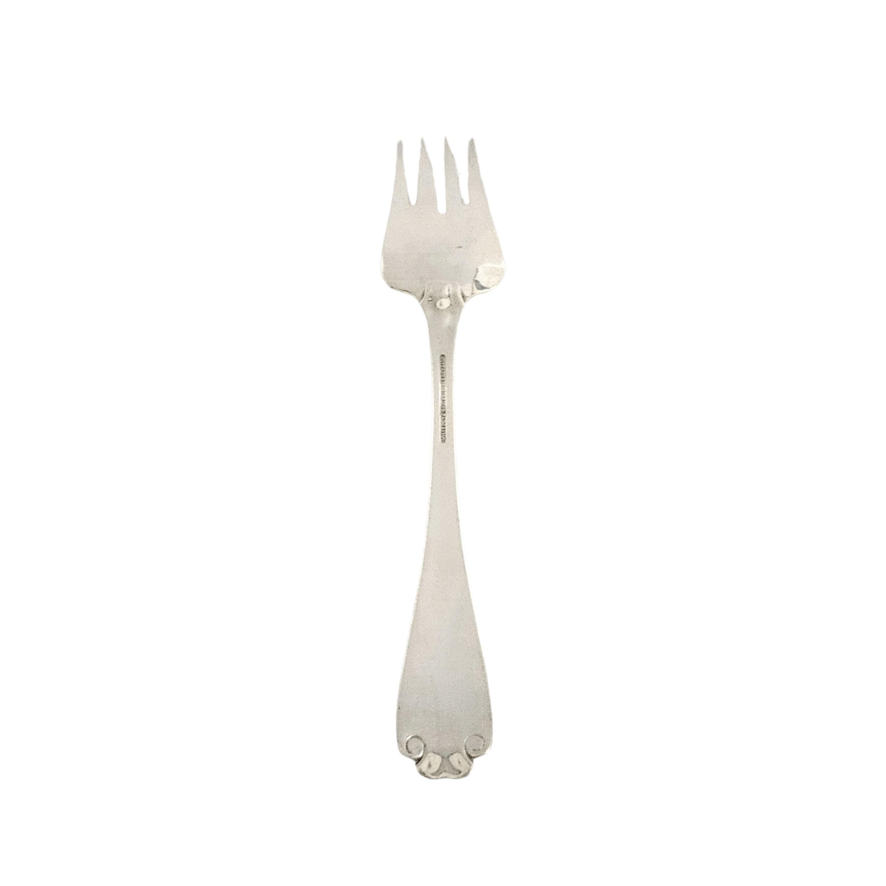 Sterling silver cold meat serving fork by Tiffany & Co in the Flemish pattern.

No monogram.

Beautiful heavy serving fork in the Flemish pattern, featuring a simple and elegant scroll design, making it a timeless classic that is still in demand