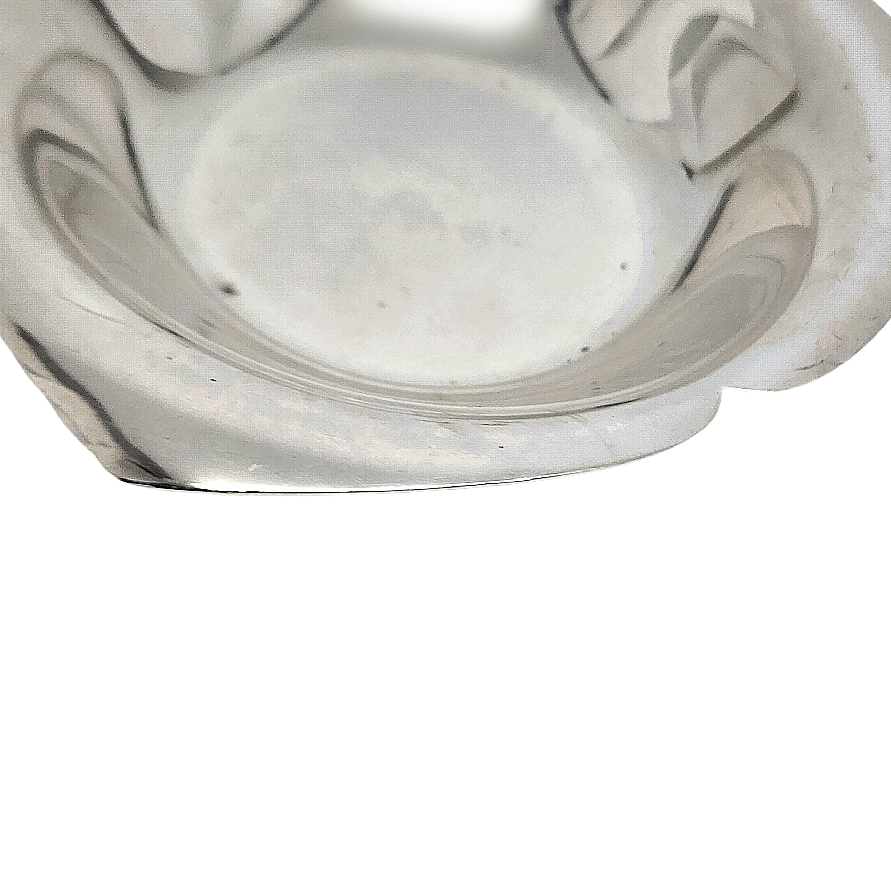 Petit bol à noix en argent sterling à fleurs 23434 de Tiffany & Co en vente 1