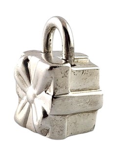 Tiffany & Co Sterlingsilber-Geschenkkasten-Anhänger #19782