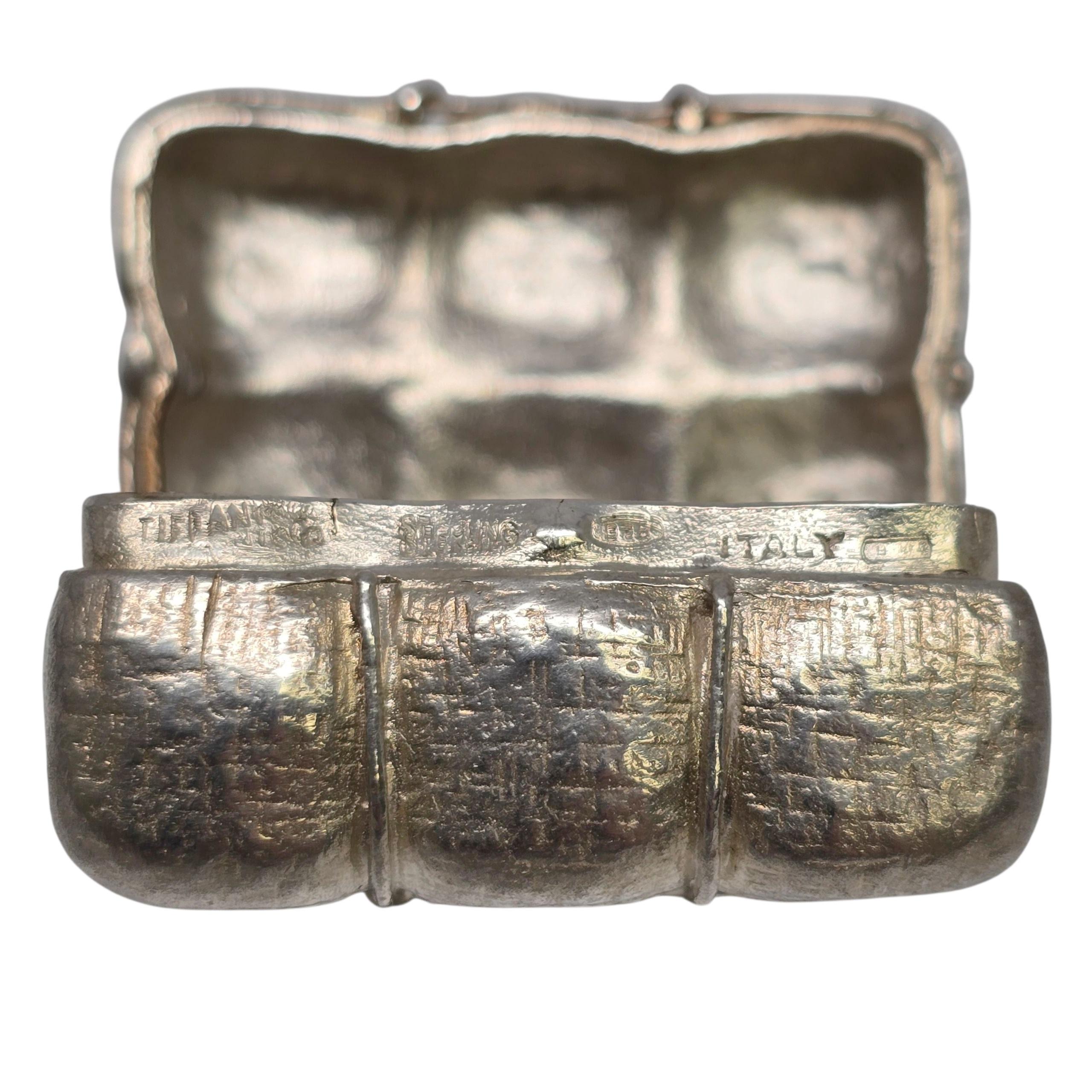 Tiffany & Co Sterling Silver Hay Bale Pill/Trinket Box #22271 For Sale 5
