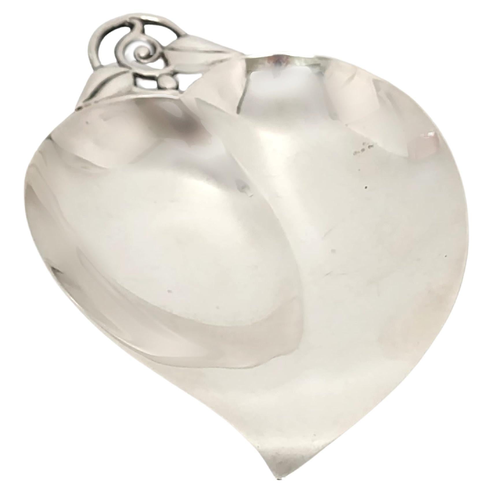 Tiffany & Co Sterling Silver Heart/Apple Bowl #12452