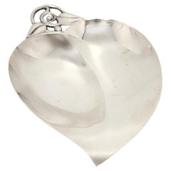 Vintage Tiffany & Co Sterling Silver Heart/Apple Bowl #12452