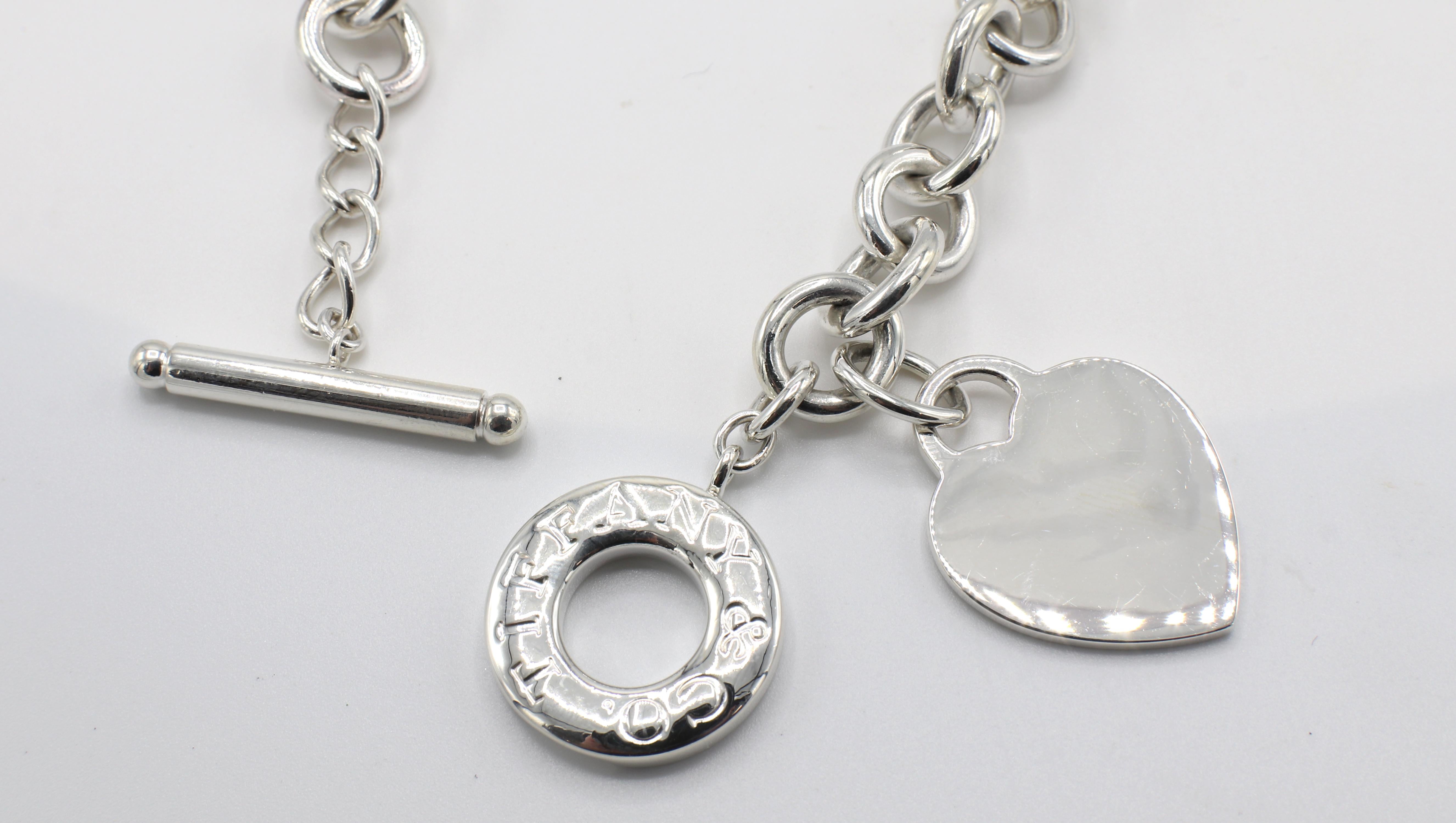 heart charm toggle necklace