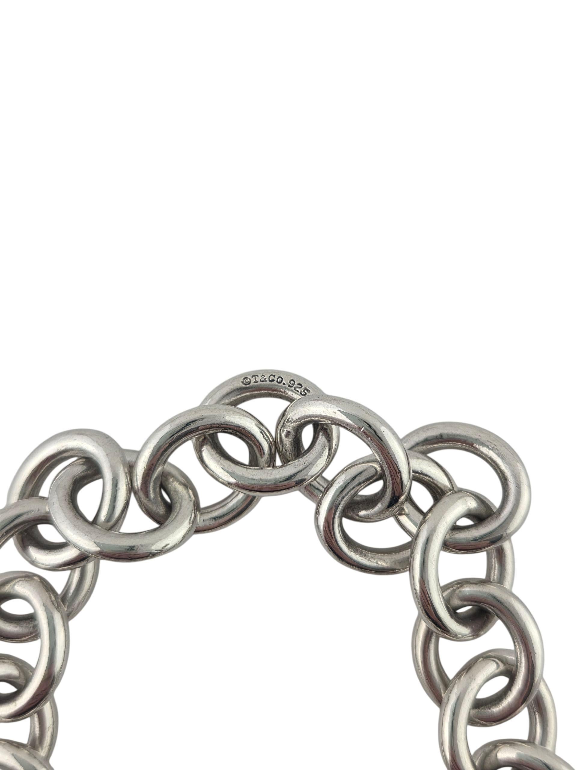 Contemporaneo Tiffany & Co. Bracciale con chiusura a cuore in argento 925 con astuccio #23814 in vendita