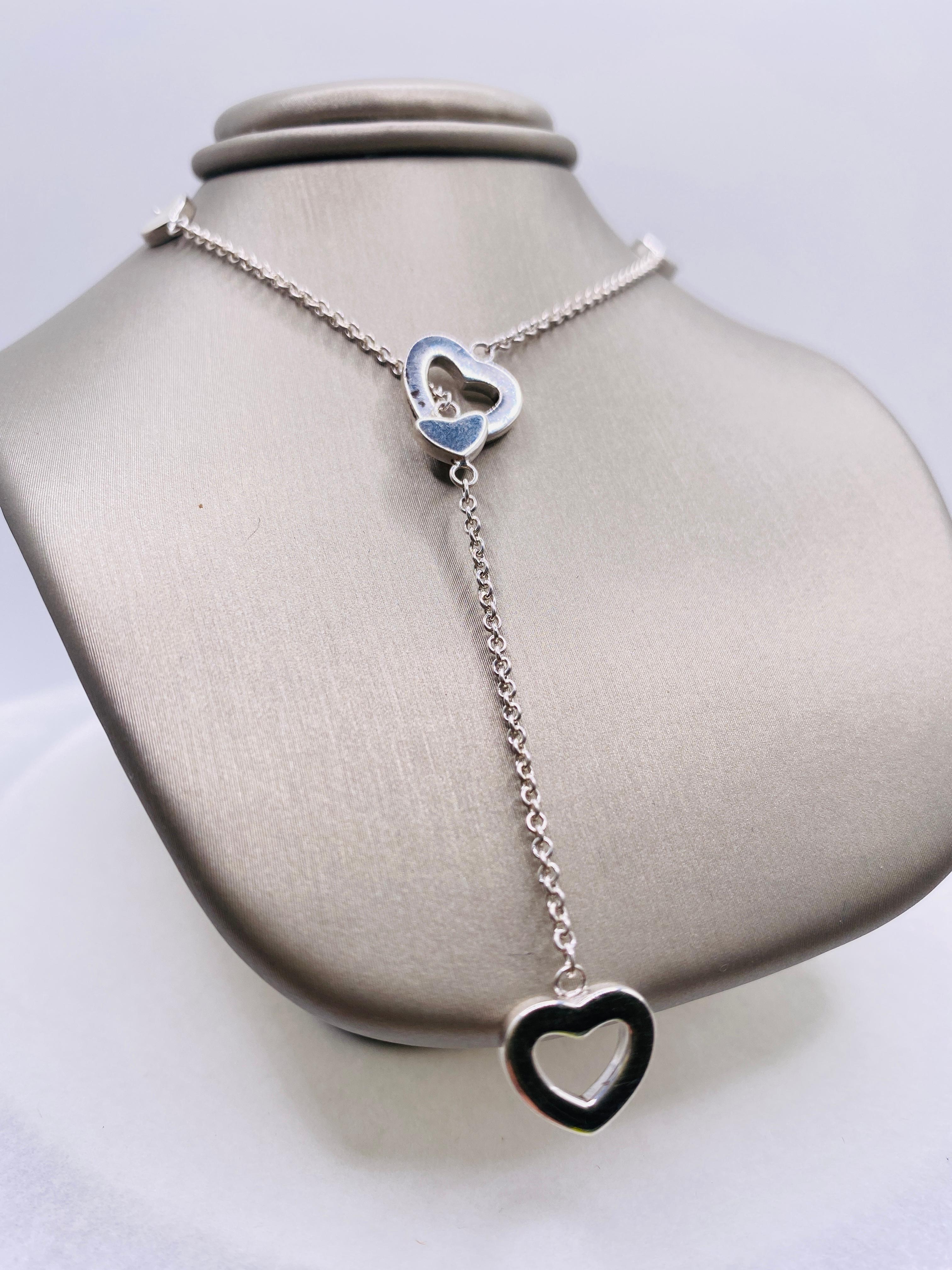 Tiffany & Co. Sterling Silver Heart Lariat Necklace In Good Condition In DALLAS, TX